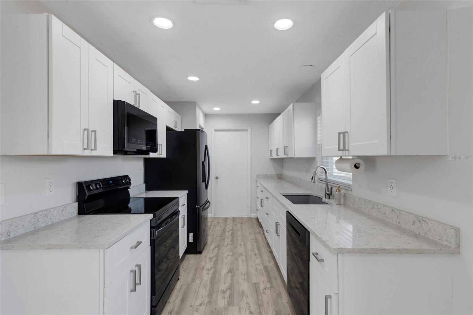 BRENTWOOD ESTATES - Residential