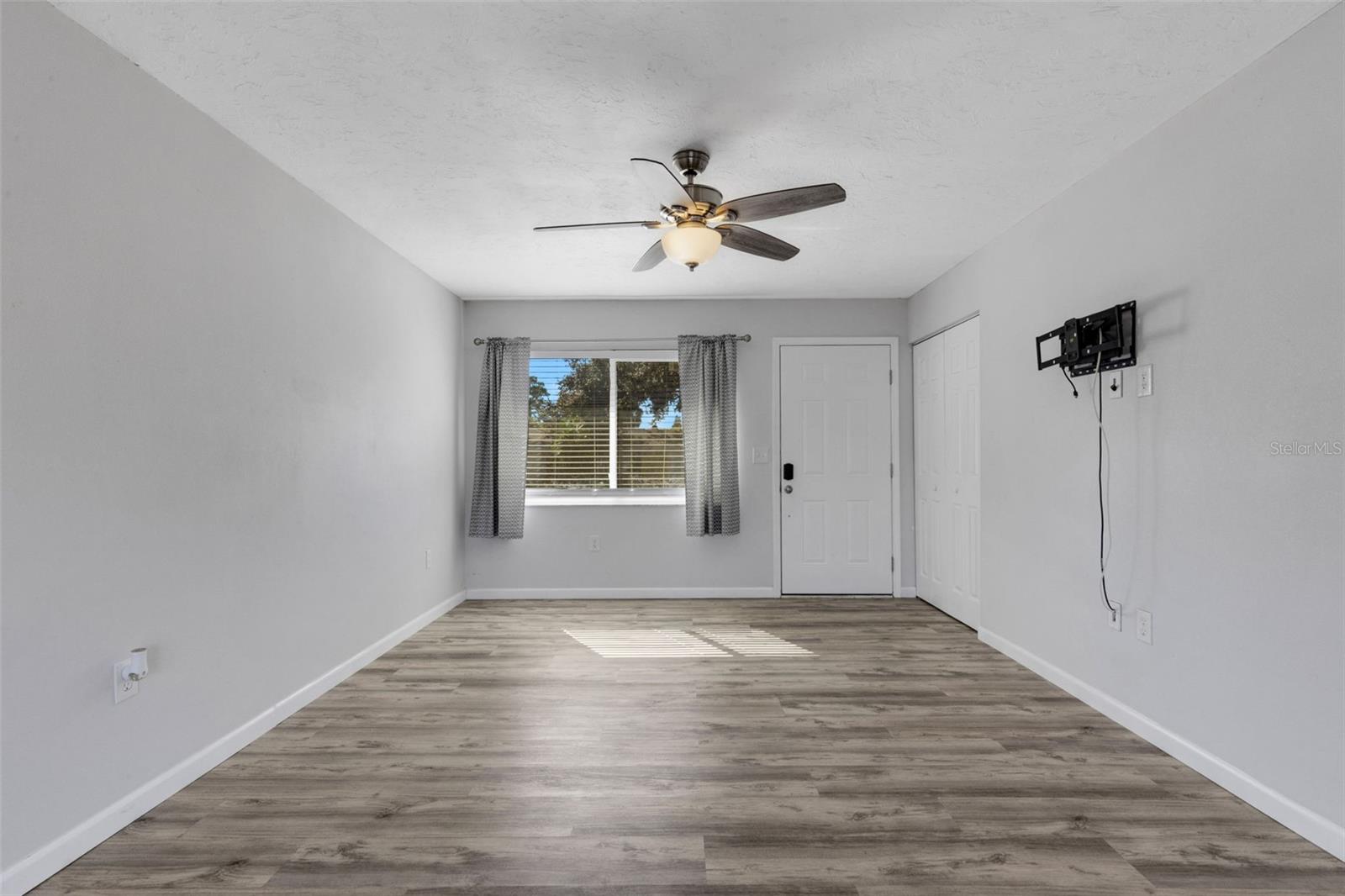 BRENTWOOD ESTATES - Residential