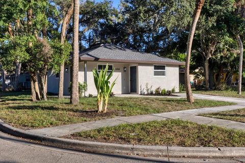 Photo of 3058 Palmadelia Avenue, Sarasota, FL 34234 (MLS # A4660786)