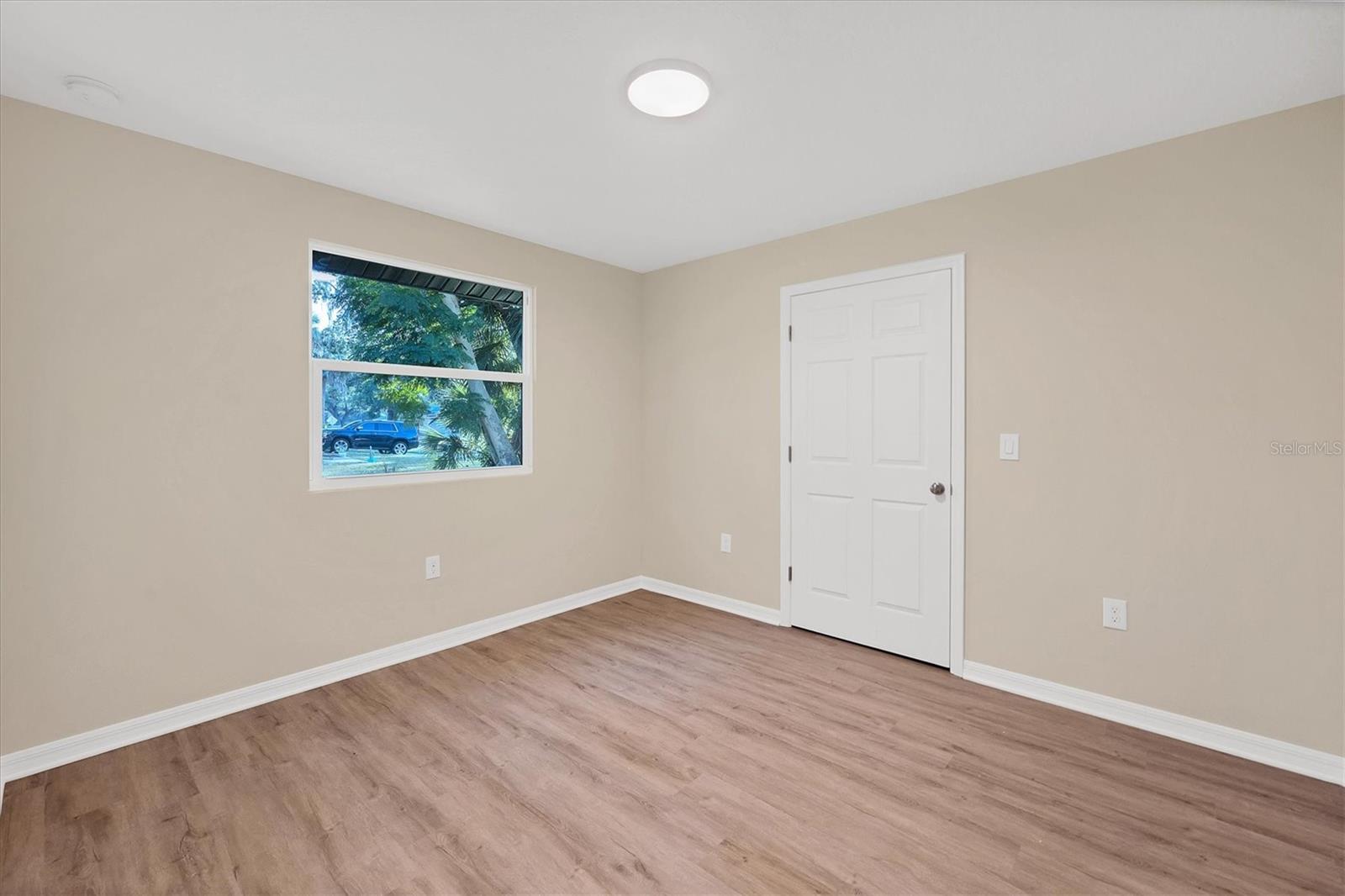 NEWTOWN HEIGHTS FIRST ADD TO - Residential