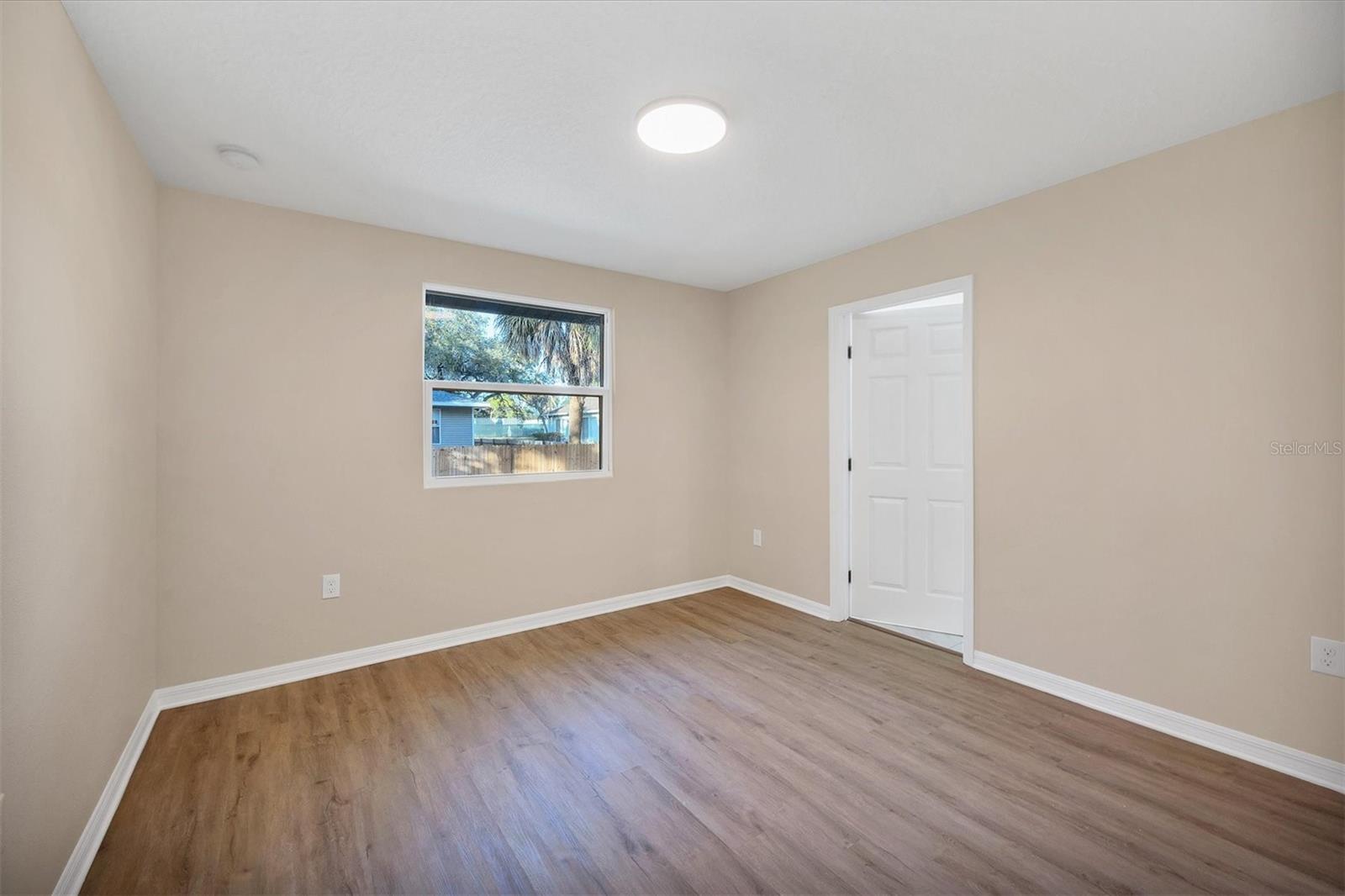 NEWTOWN HEIGHTS FIRST ADD TO - Residential