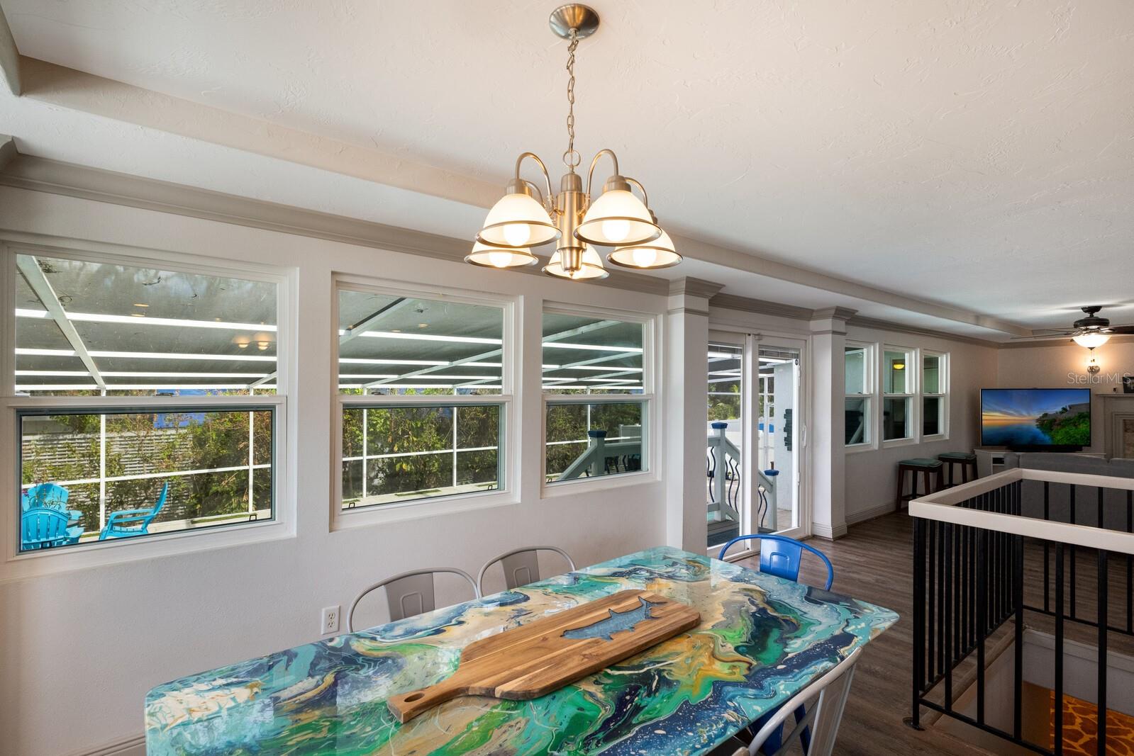 1521 SIESTA DRIVE