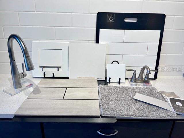 SEASONS AT MABEL PLACE - Residential