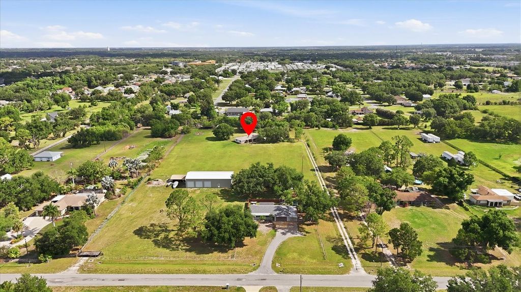 Photo of 9704 25th Street E, Parrish, FL 34219 (MLS # A4693931)