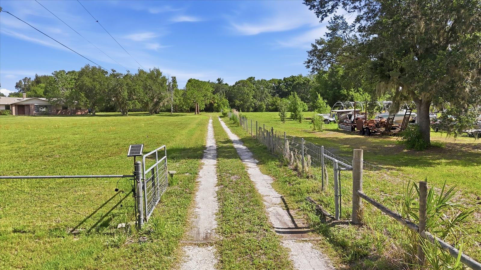 MISC. ACREAGE - Residential