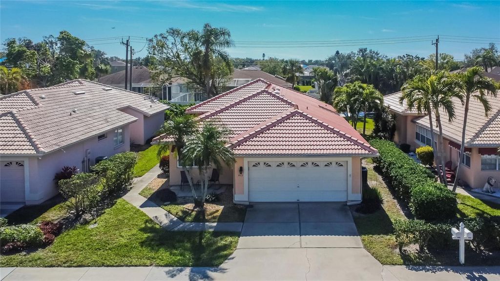 Photo of 4415 Muirfield Drive, Bradenton, FL 34210 (MLS # TB8401658)