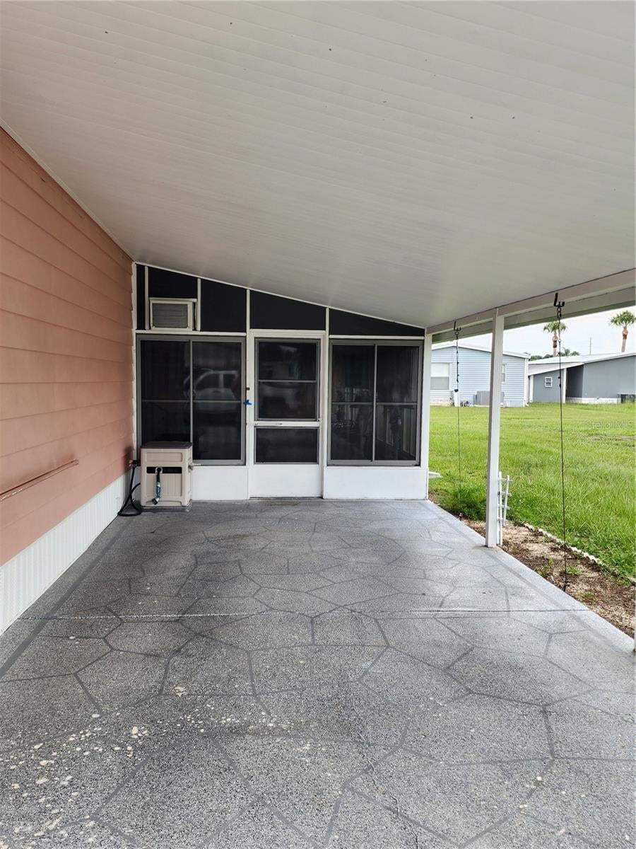 Photo of 113 Lake Hazel Drive, Winter Haven, FL 33884 (MLS # G5114792)