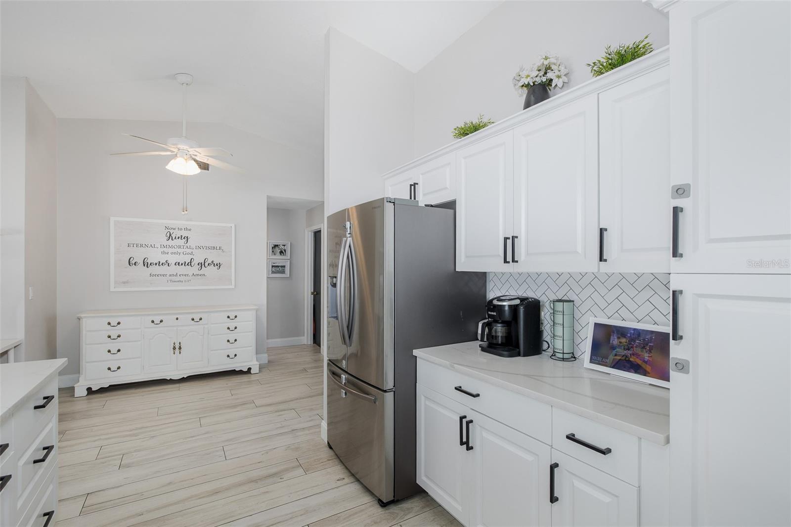 RIVER CROSSING - Residential