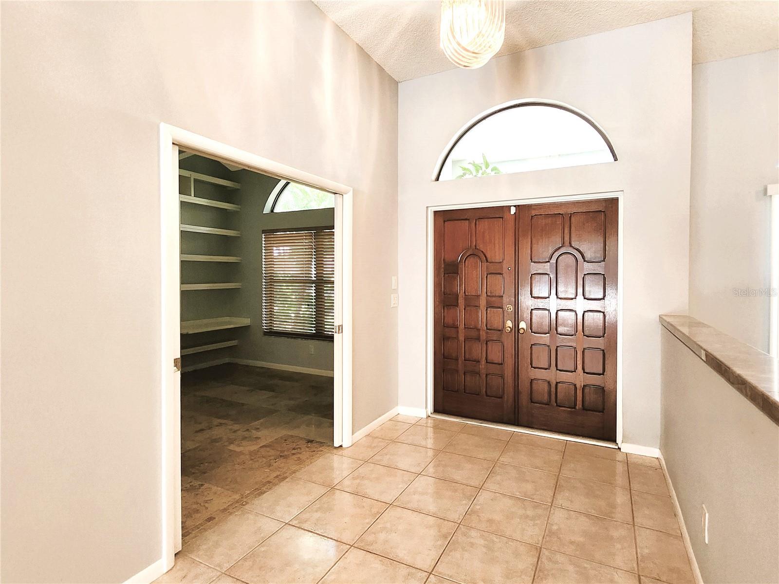 Photo 8 of 55 of 2939 CHANCERY LANE house