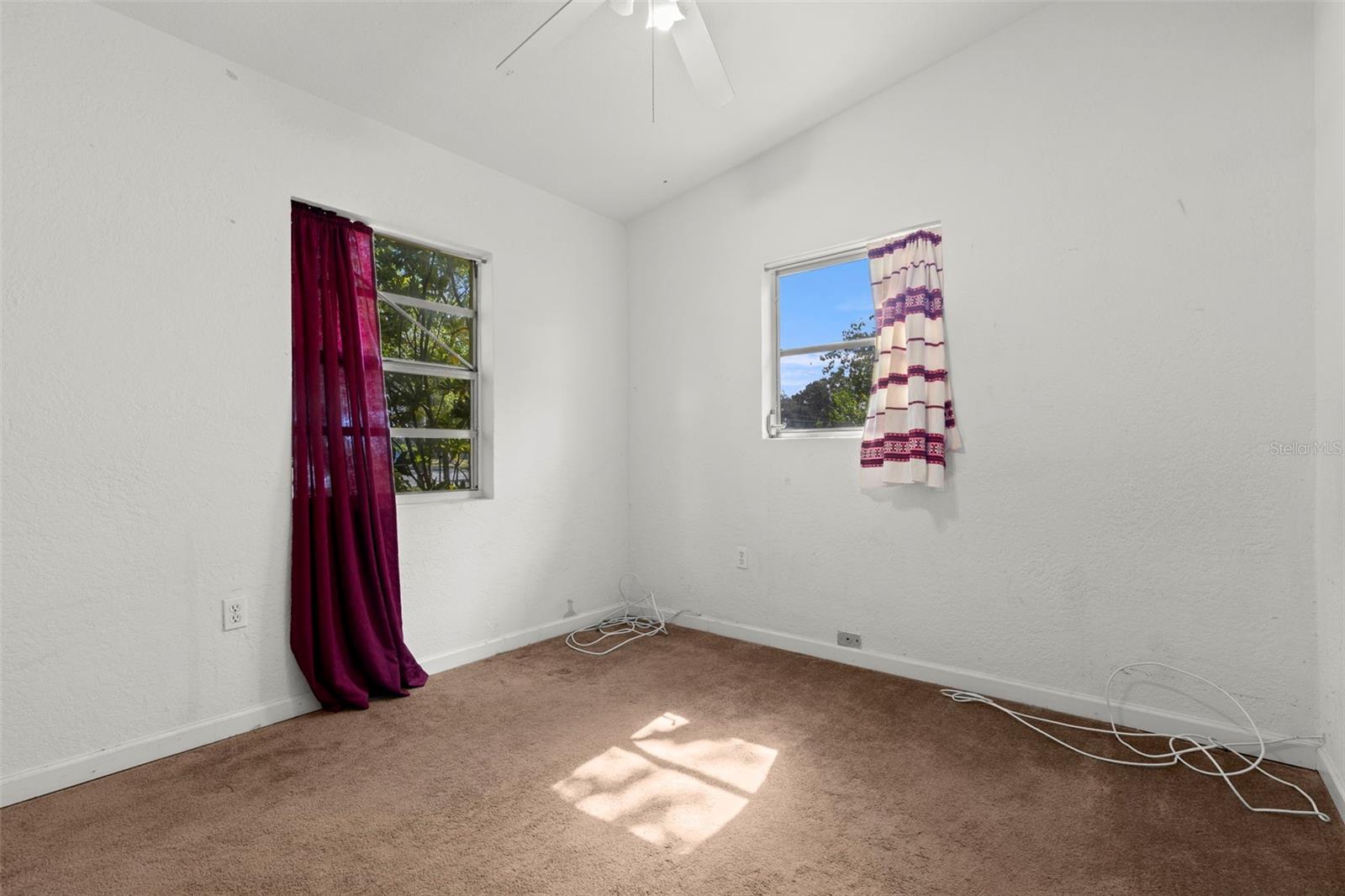 PINELLAS FARMS - Residential