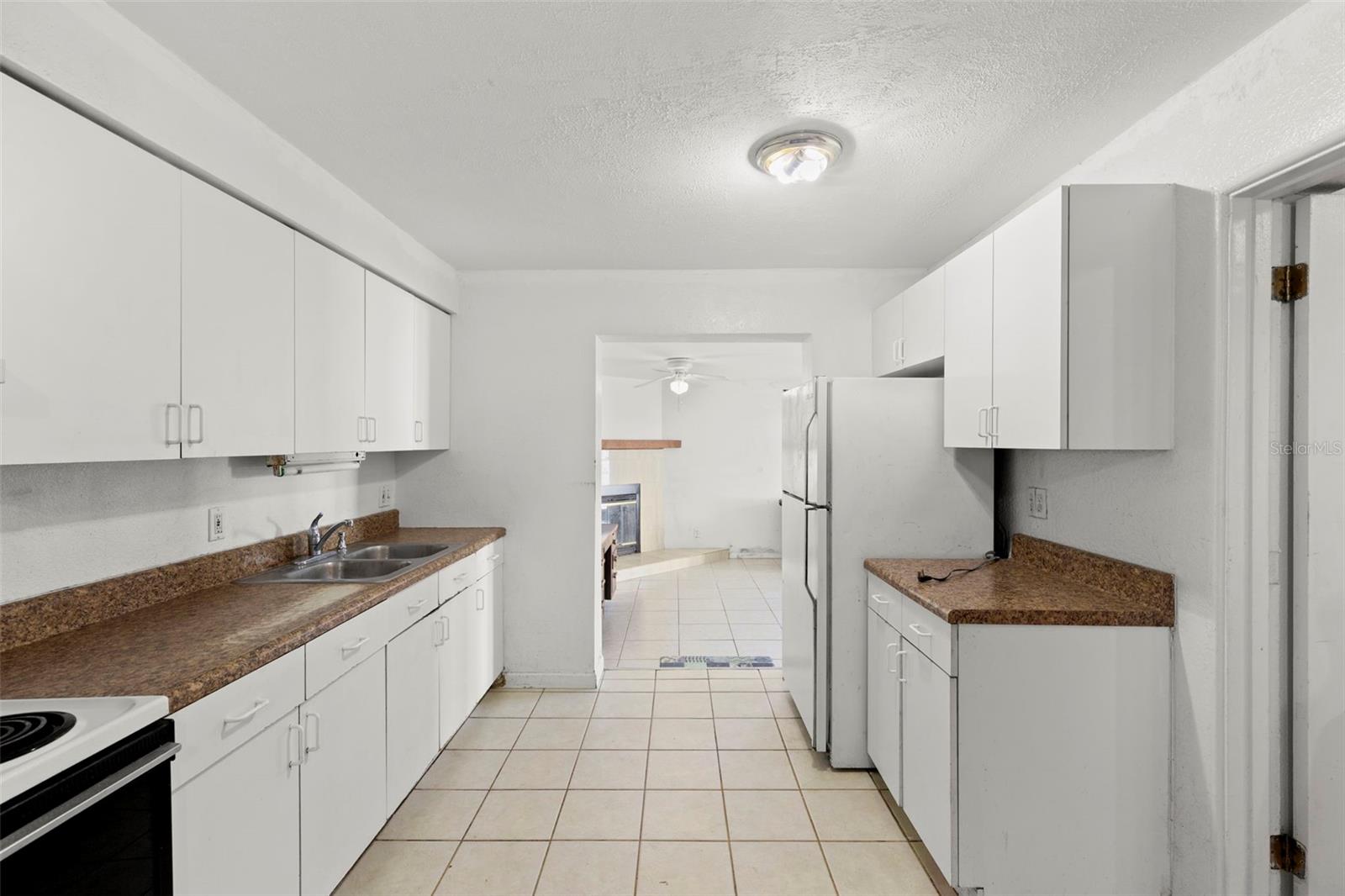 PINELLAS FARMS - Residential