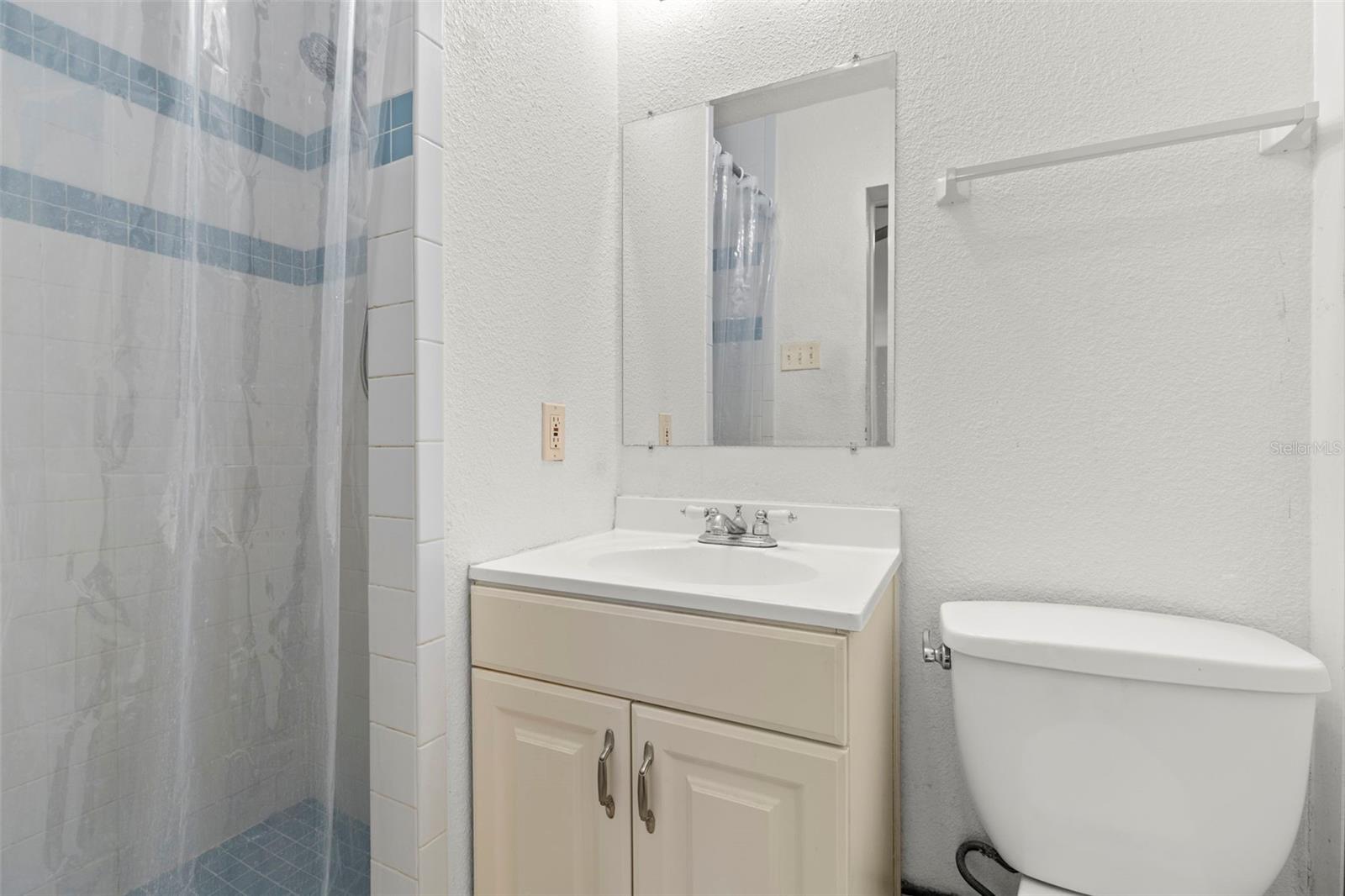 PINELLAS FARMS - Residential