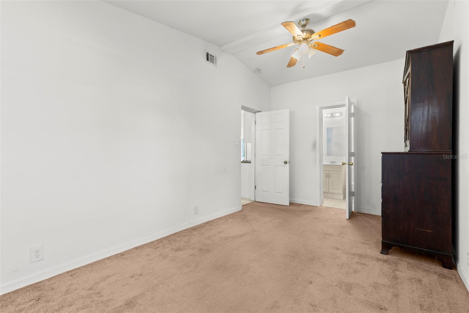 PINELLAS FARMS - Residential