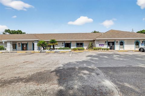 Tiny photo for 918 Rolling Acres Road #4, Lady Lake, FL 32159 (MLS # G5103534)