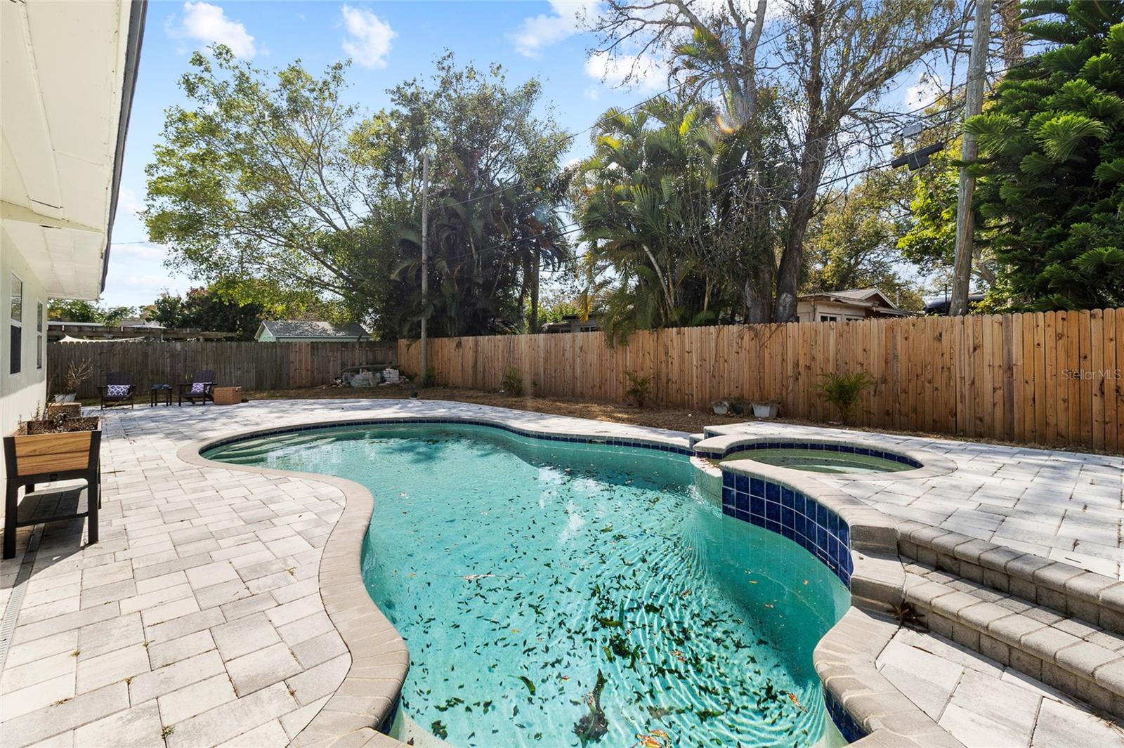 HARBOR CREST - Residential