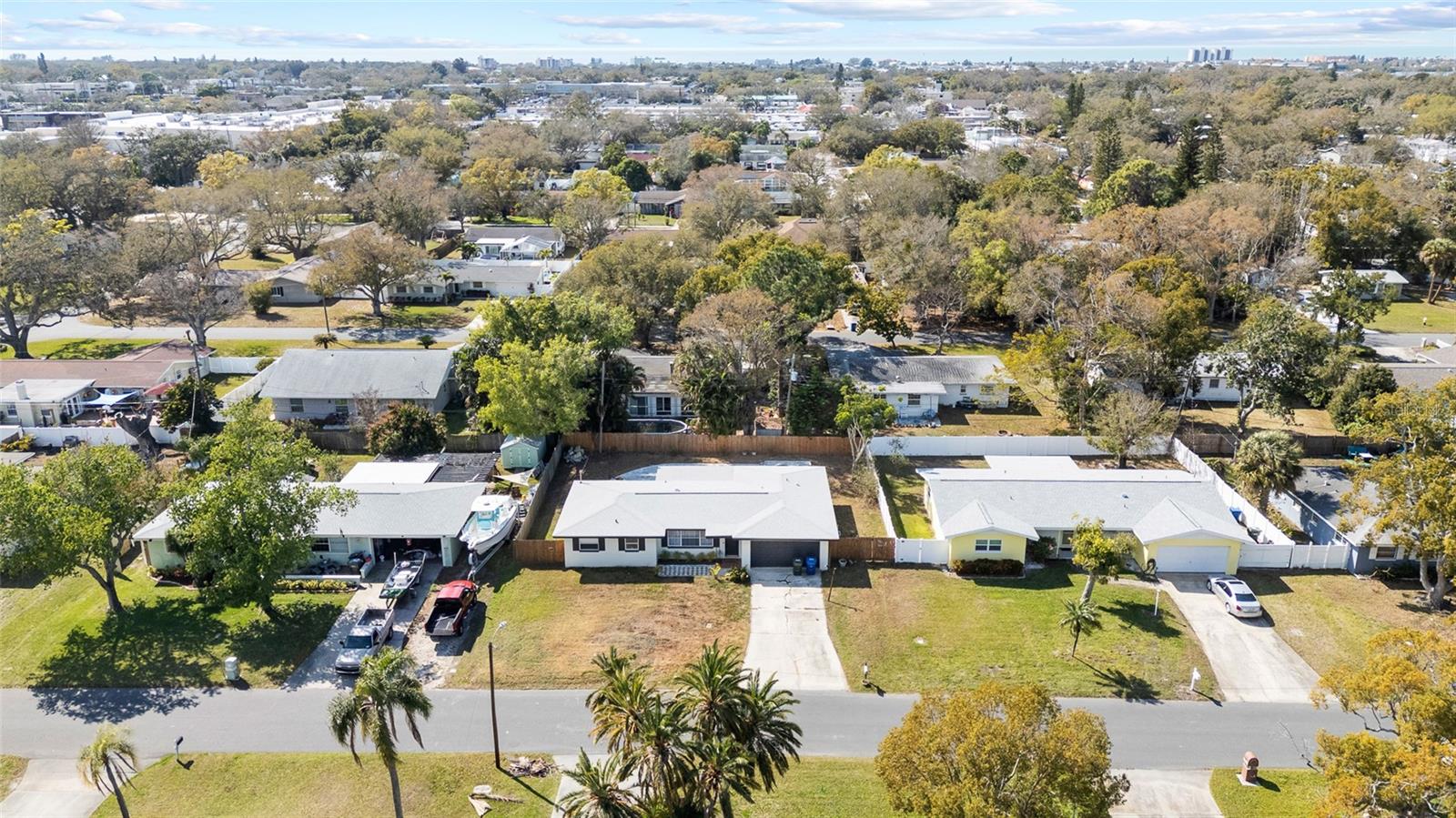 HARBOR CREST - Residential