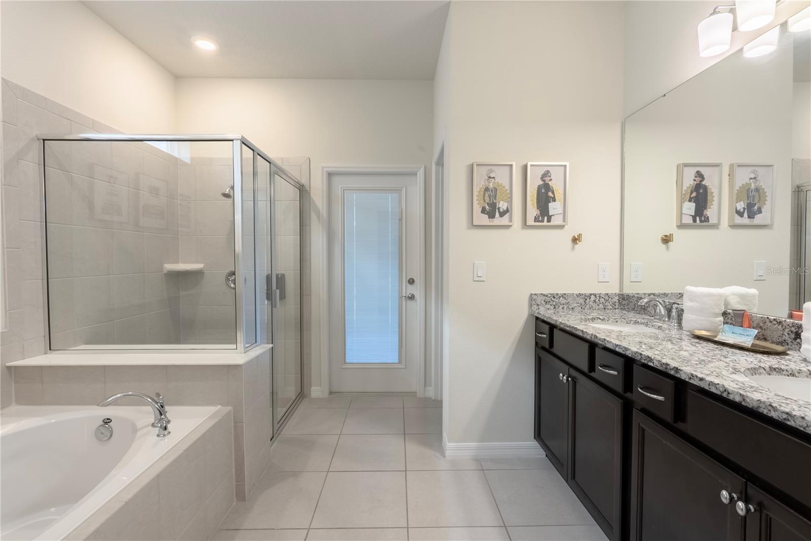 WINDSOR ISLAND RESORT PHASE 3 - Residential