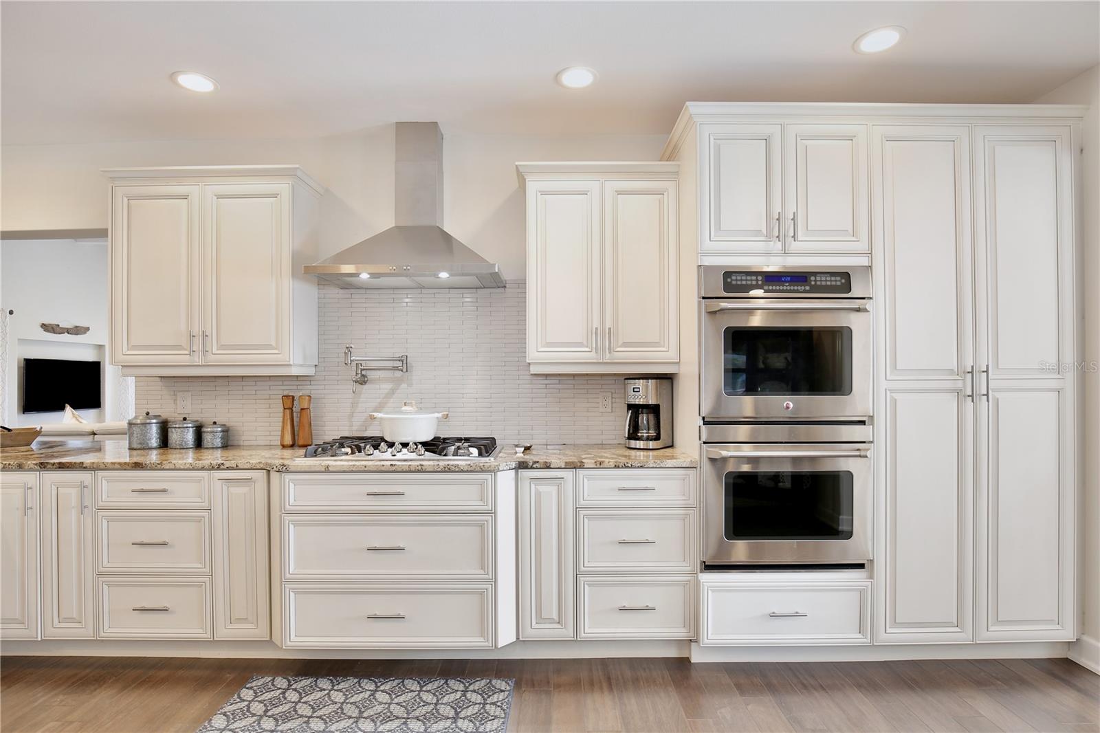 ASSESSORS ALVAREZ GRANT - Residential