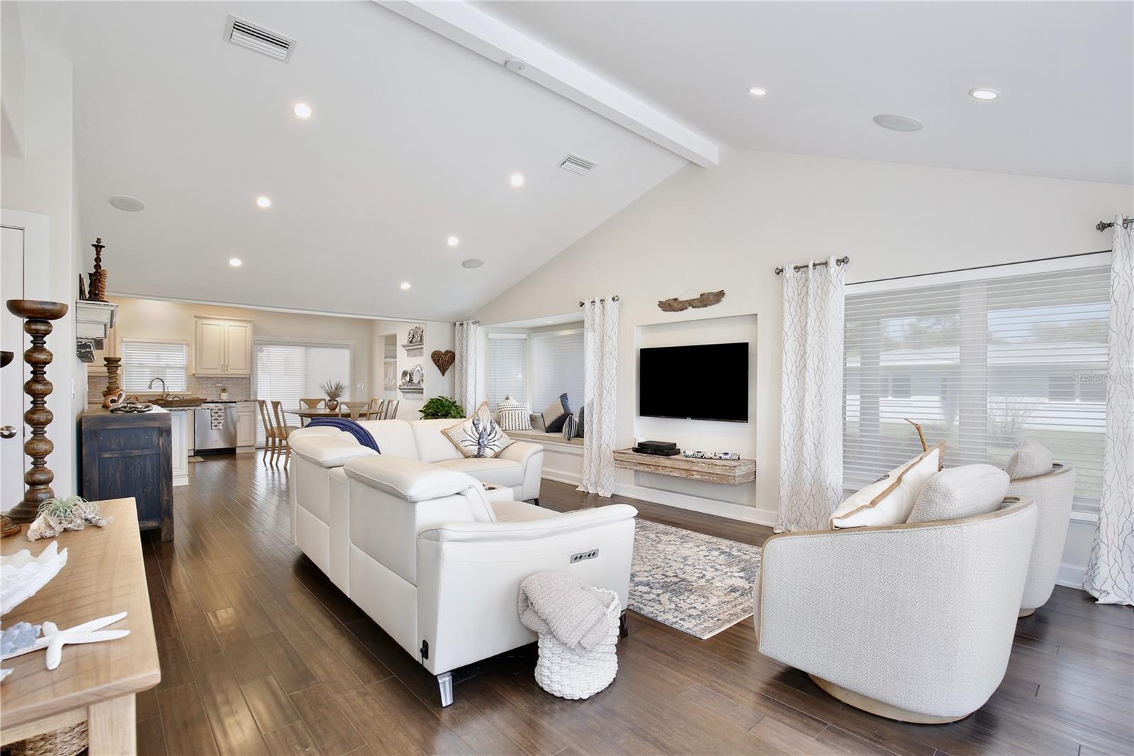 ASSESSORS ALVAREZ GRANT - Residential