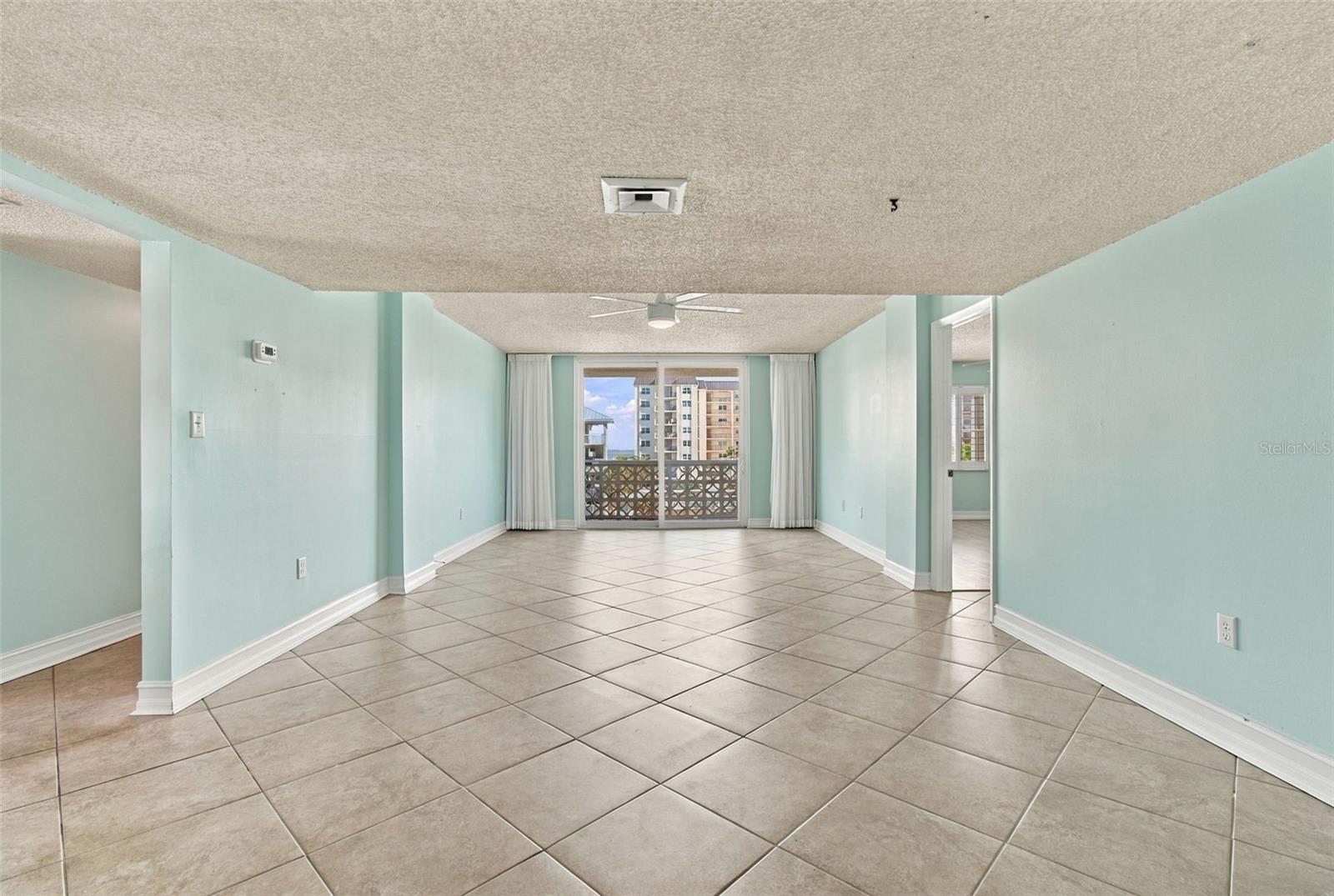 9 FORBES PLACE 412