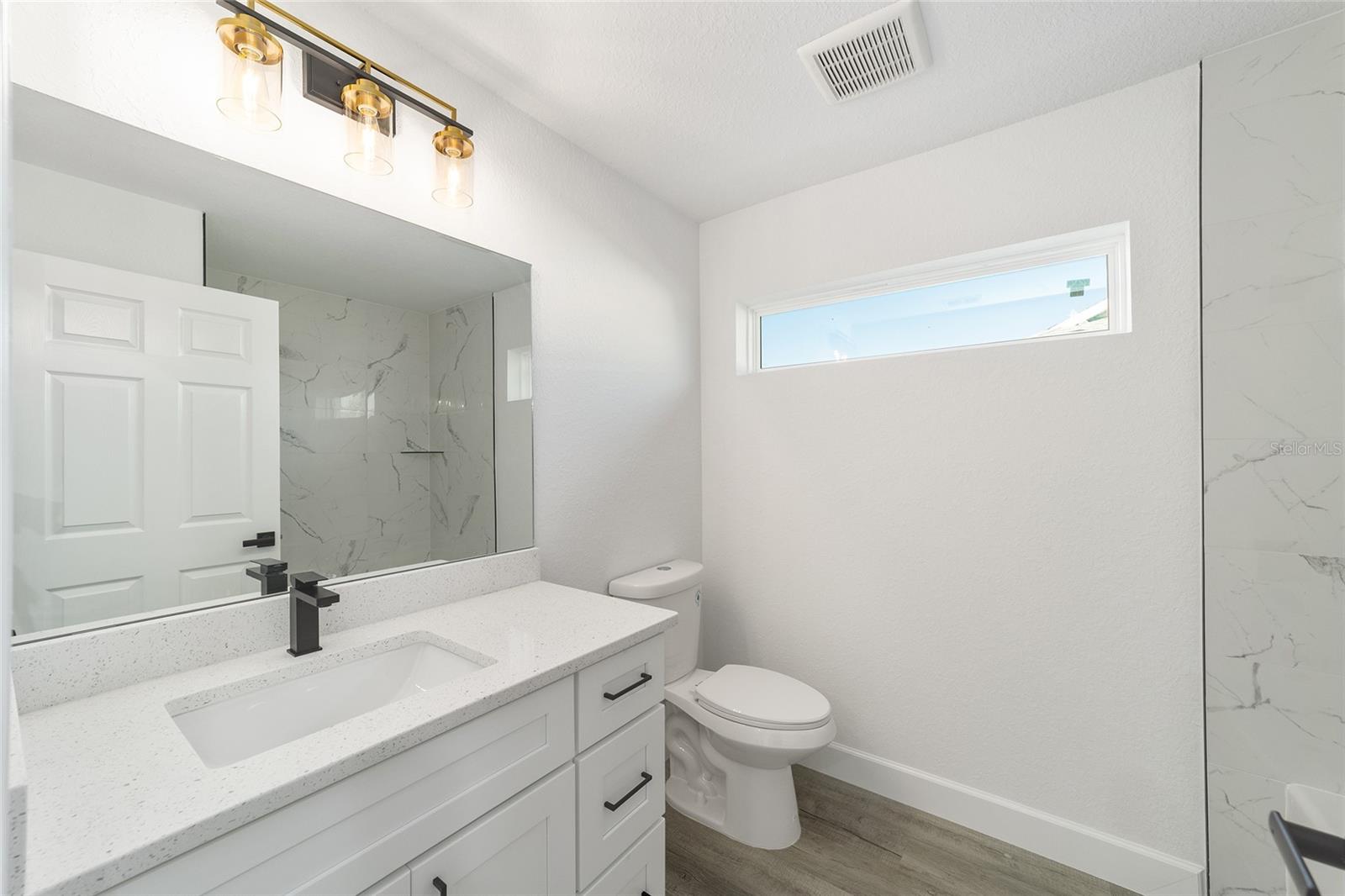 SILVER SPGS SHORES UN 24 - Residential