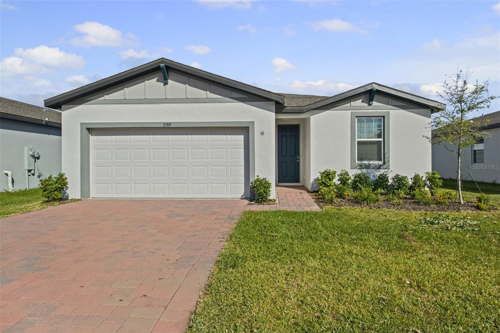Photo of 3789 Giorgio Drive, Winter Haven, FL 33884 (MLS # P4940205)