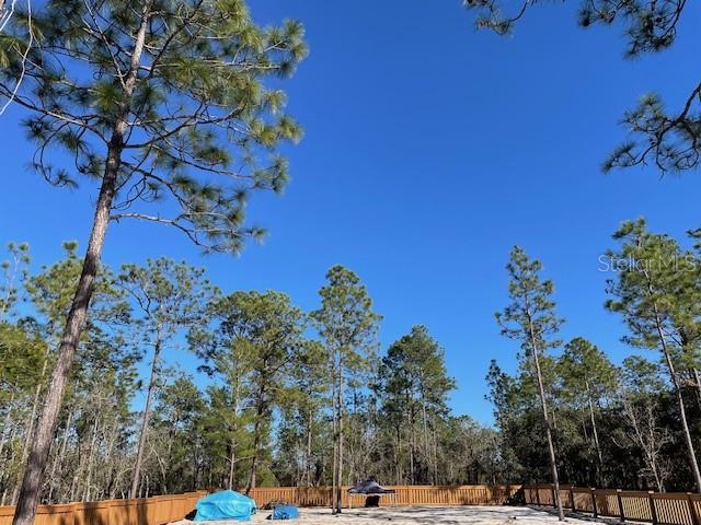 RAINBOW LAKES ESTATE - Land