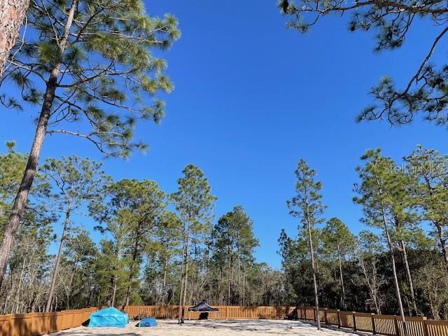 RAINBOW LAKES ESTATE - Land