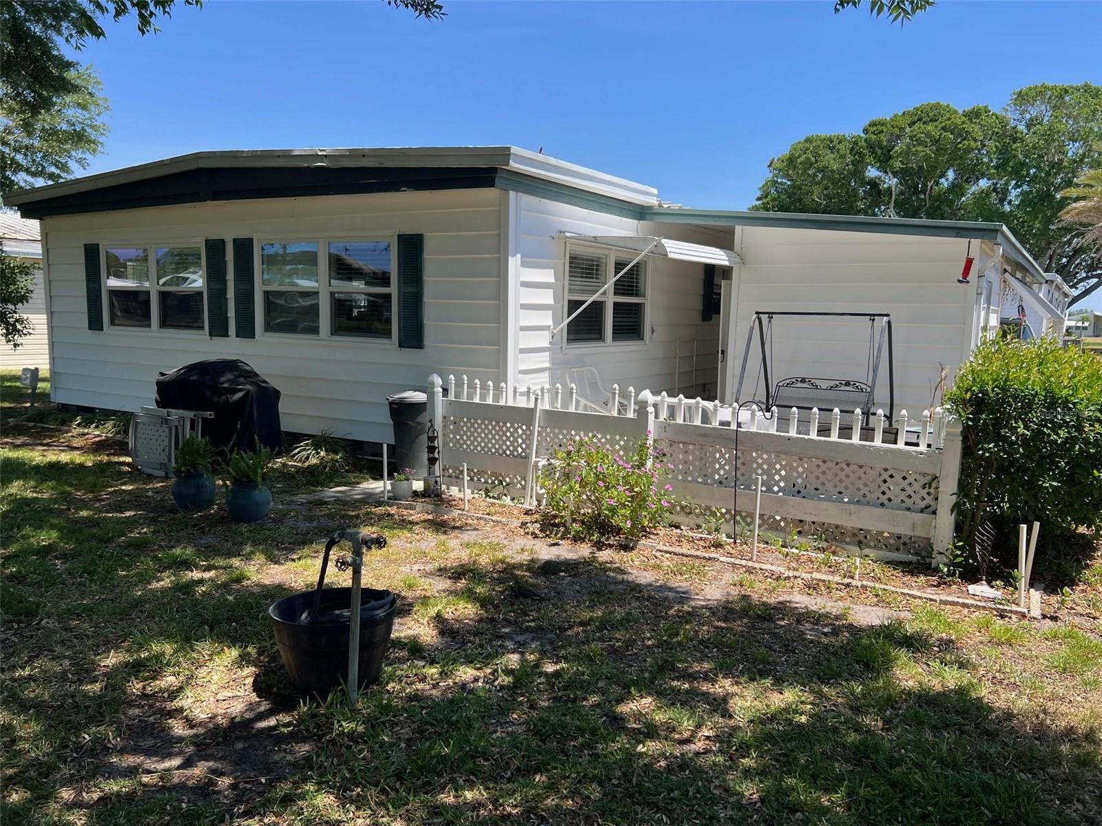 PALM HILL MOBILE HOME PARK UNREC - Residential