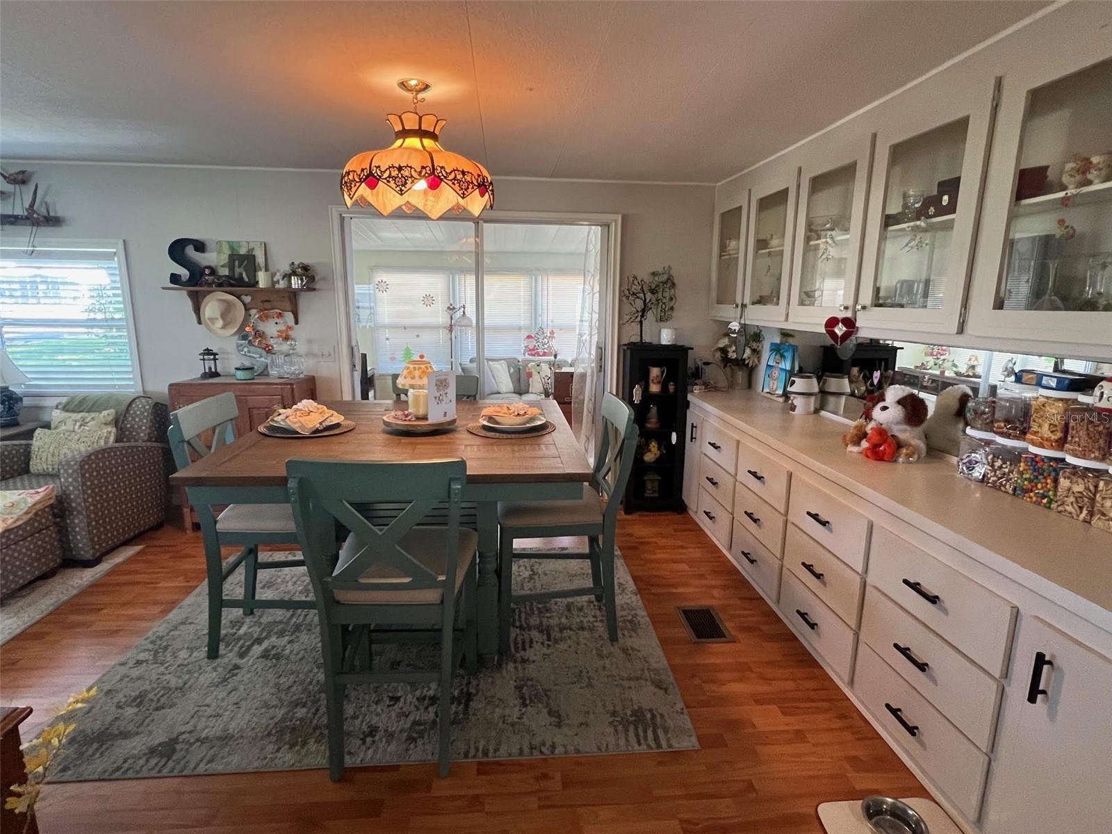 PALM HILL MOBILE HOME PARK UNREC - Residential