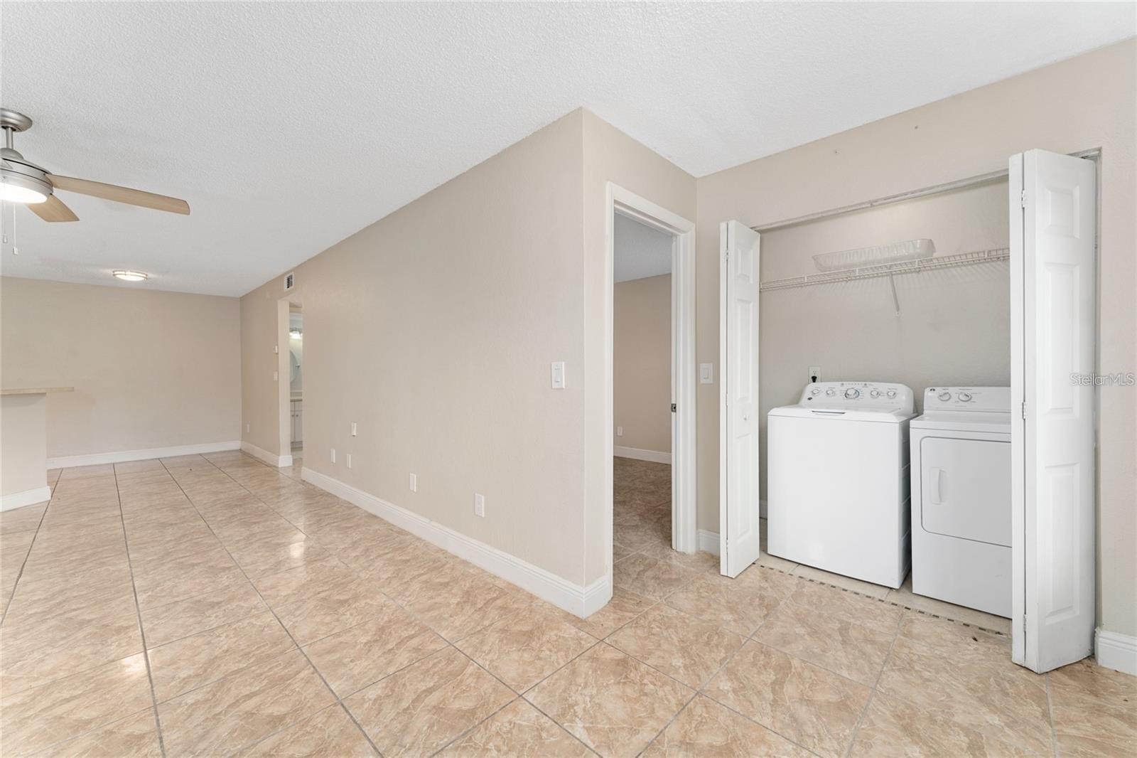 VENETIAN PLACE - Residential Lease