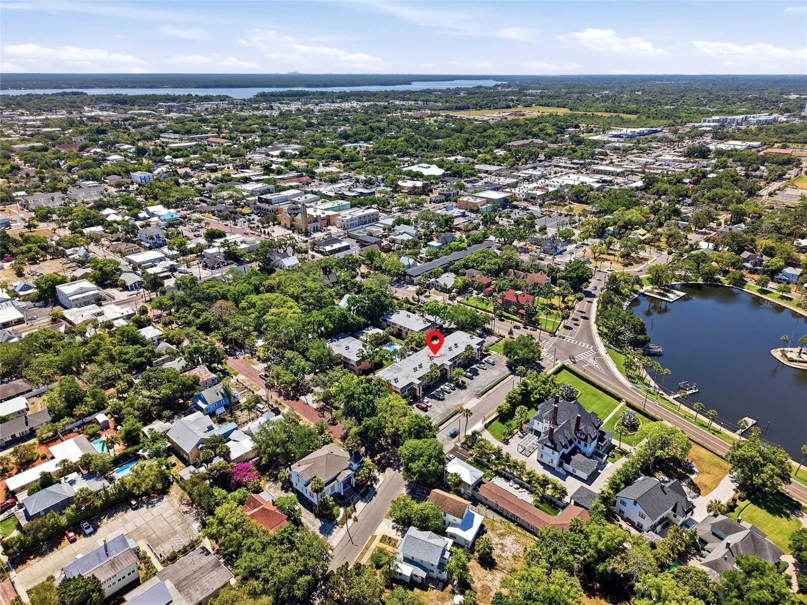 VILLA PLUMOSA CONDO - Residential