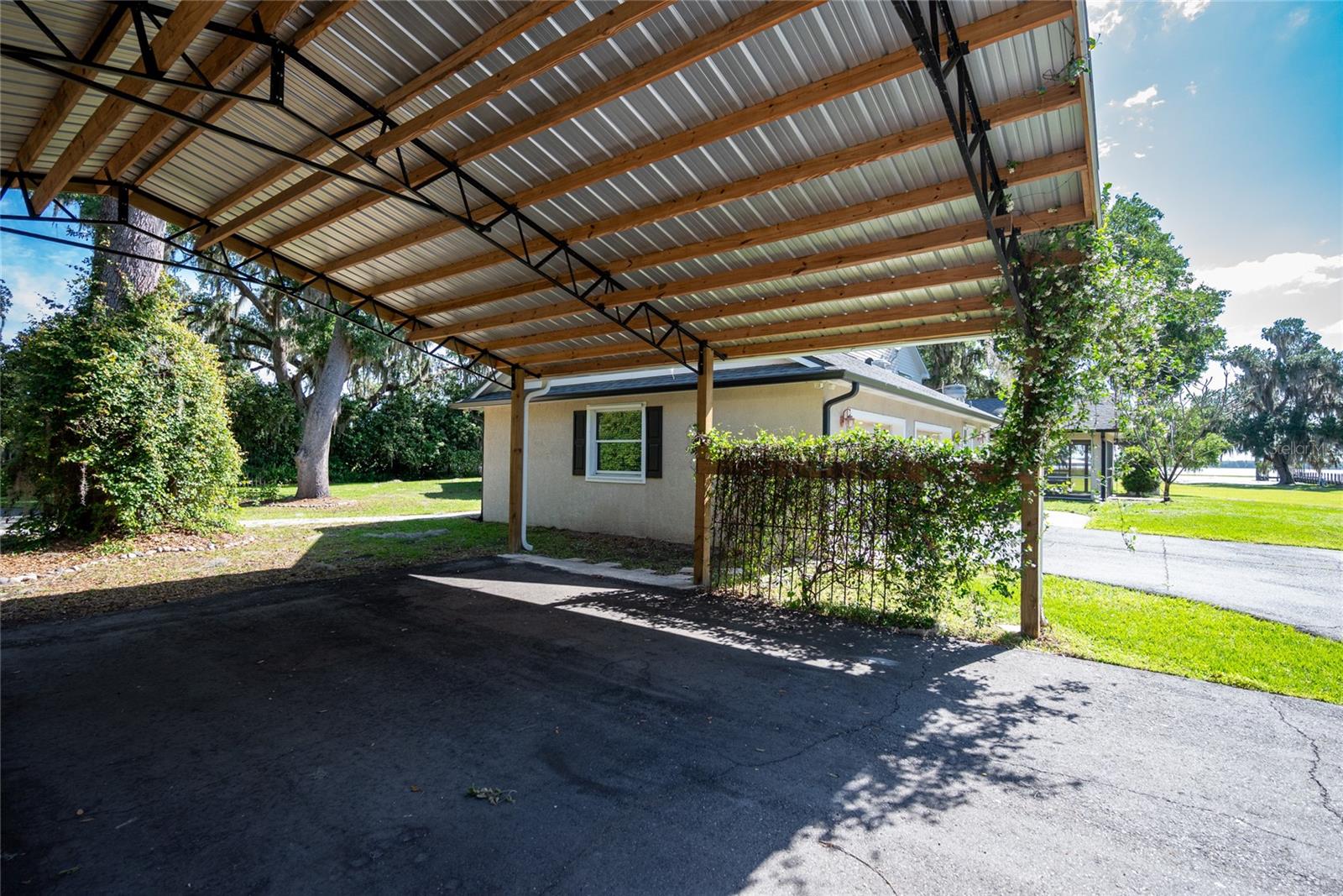 SEMINOLE LAND & INV CO - Residential