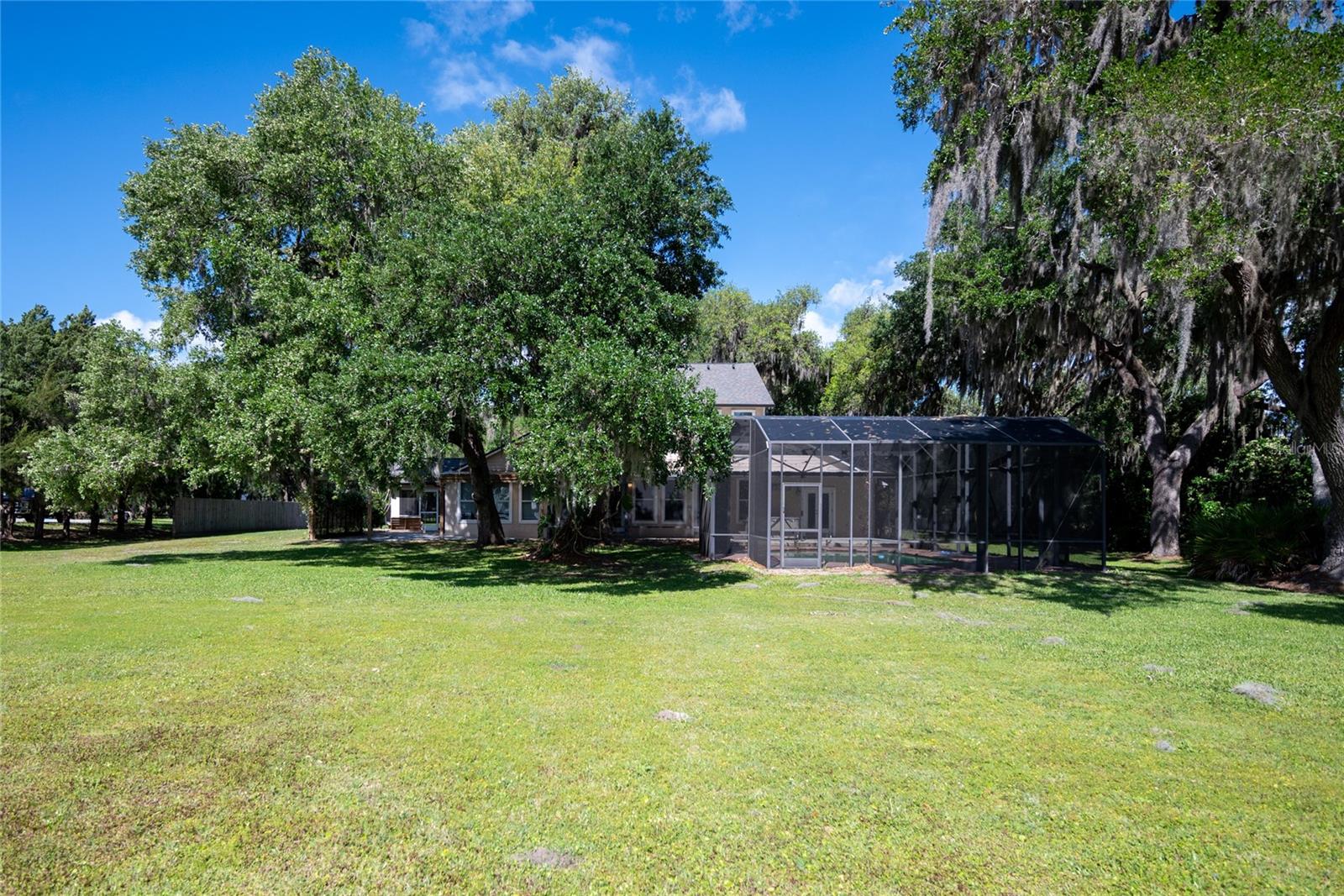 SEMINOLE LAND & INV CO - Residential