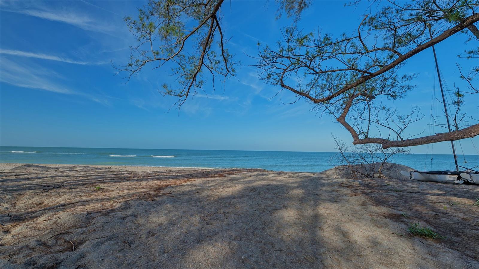 HERON LAGOON LODGES - Land