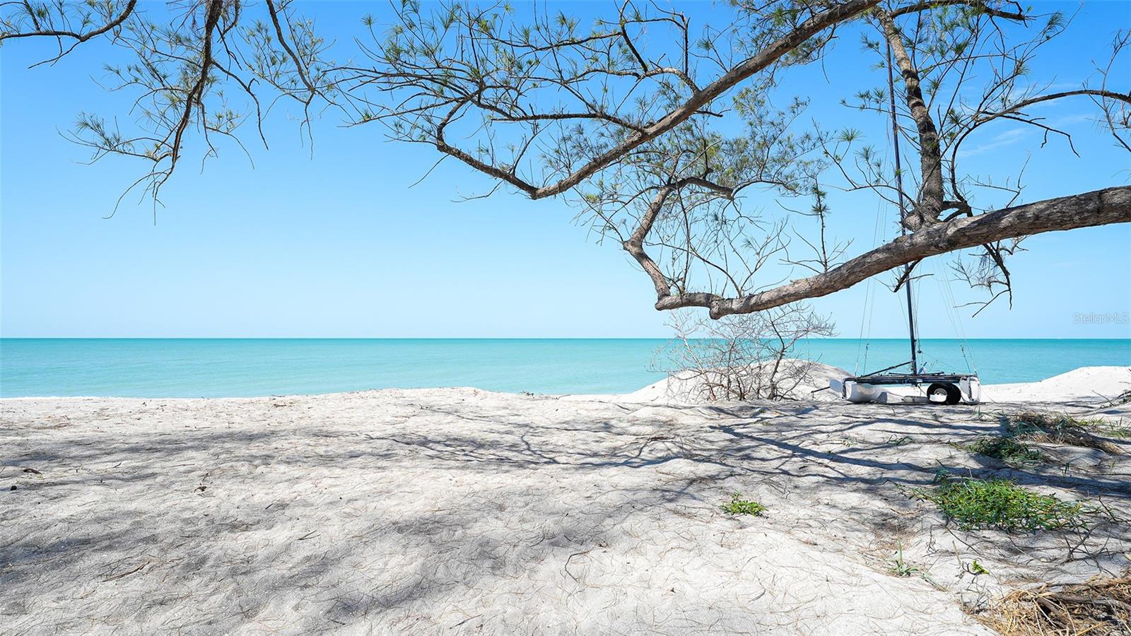 HERON LAGOON LODGES - Land