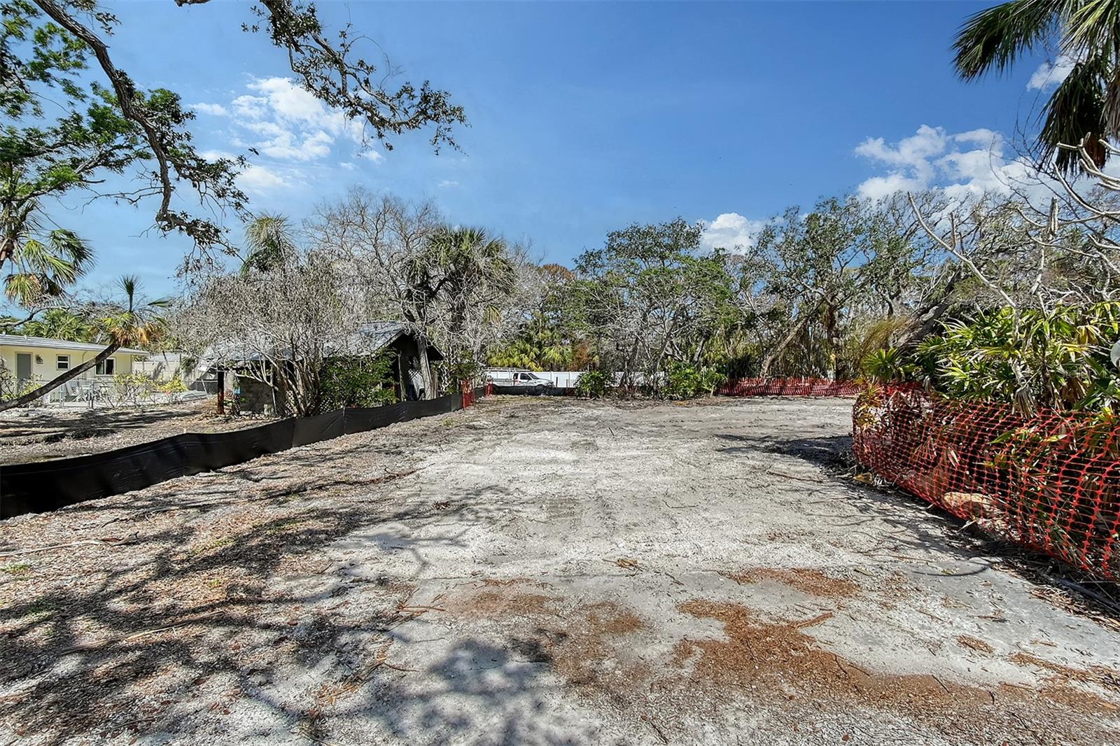 8504 HERON LAGOON CIRCLE