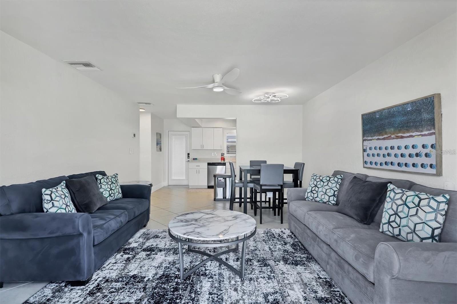 JAMAICA ROYALE - Residential Lease