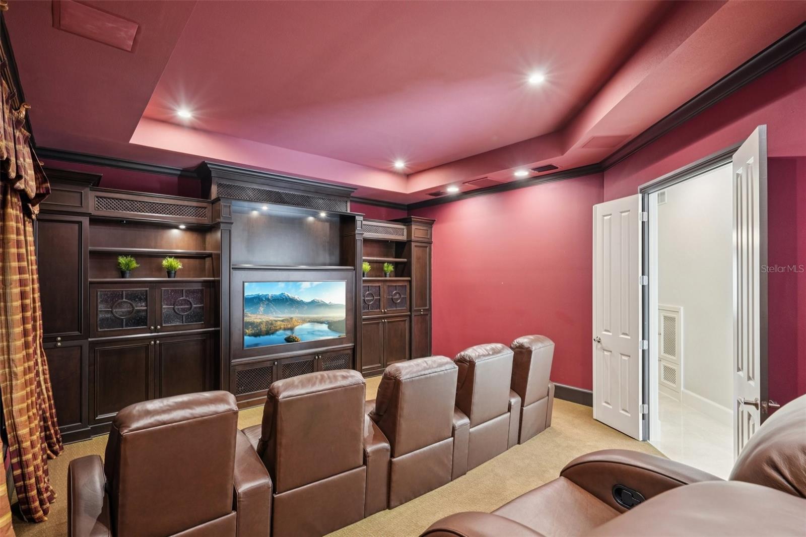 NORTHBRIDGE AT LAKE PRETTY - Residential