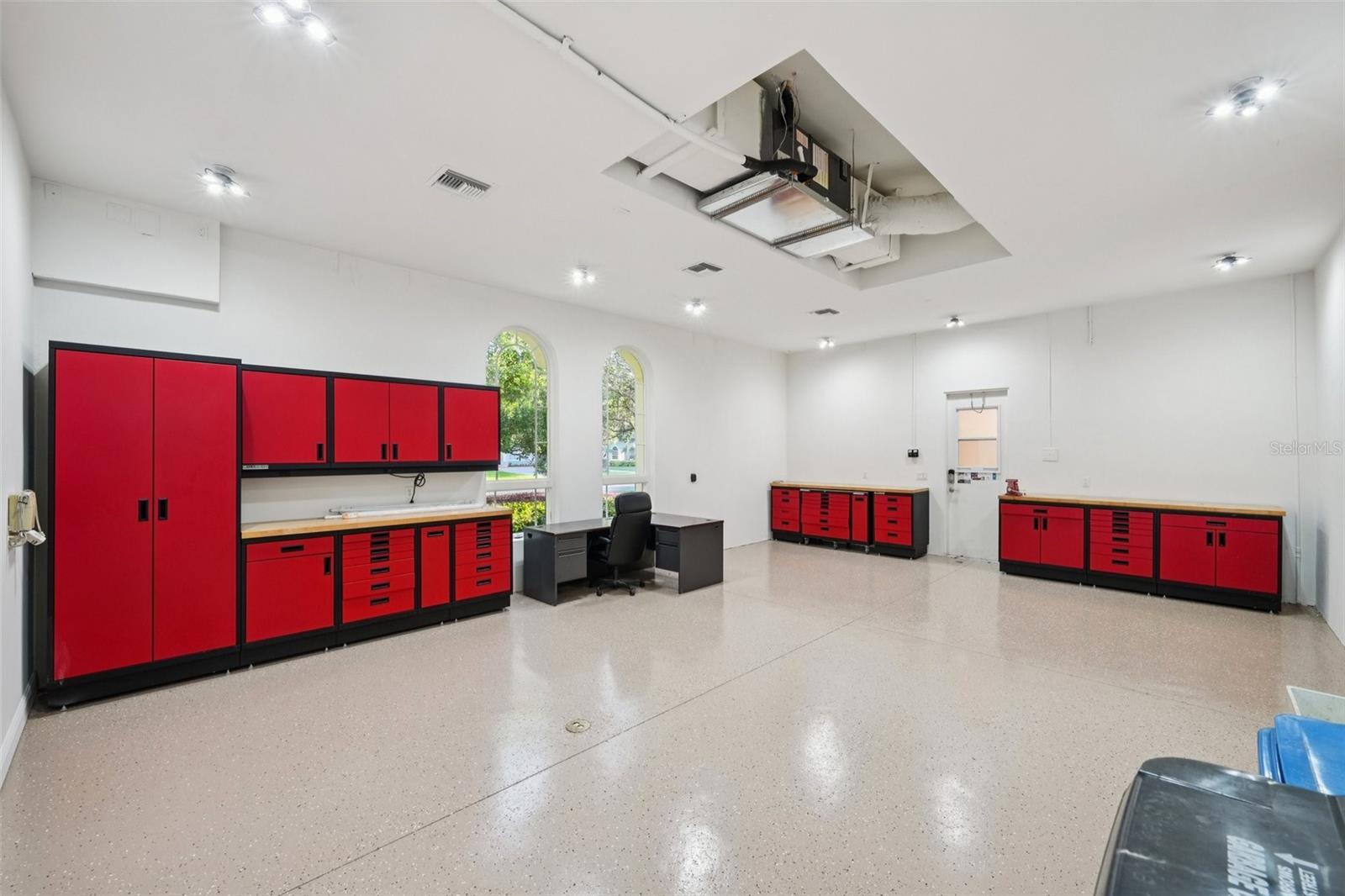 NORTHBRIDGE AT LAKE PRETTY - Residential