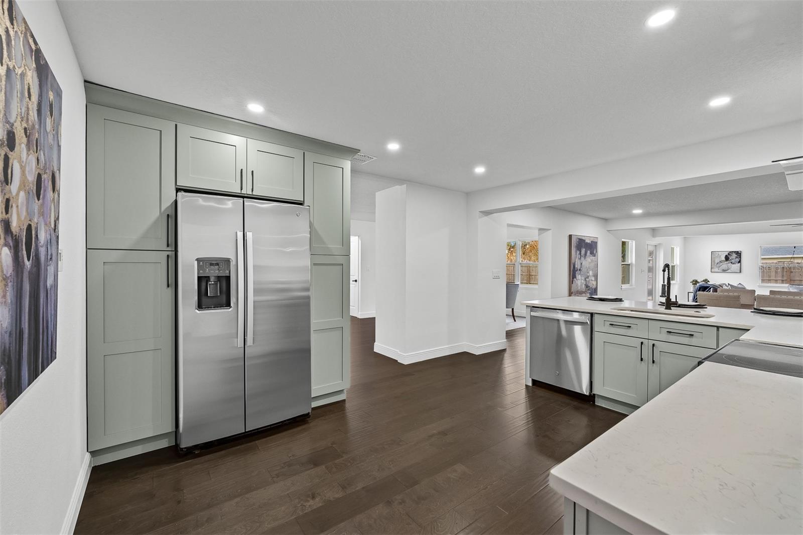 RENAE TERRACE - Residential