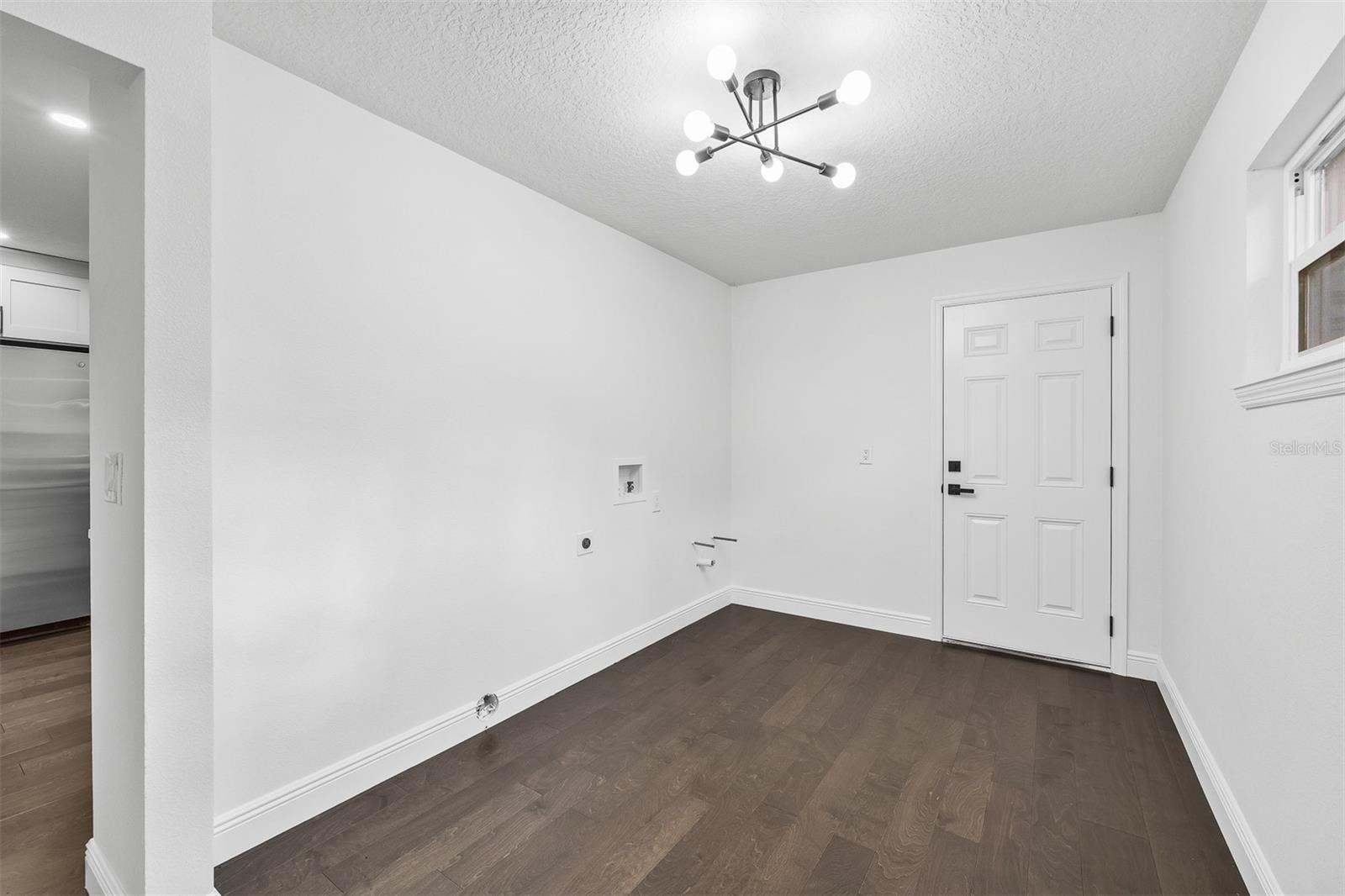 RENAE TERRACE - Residential