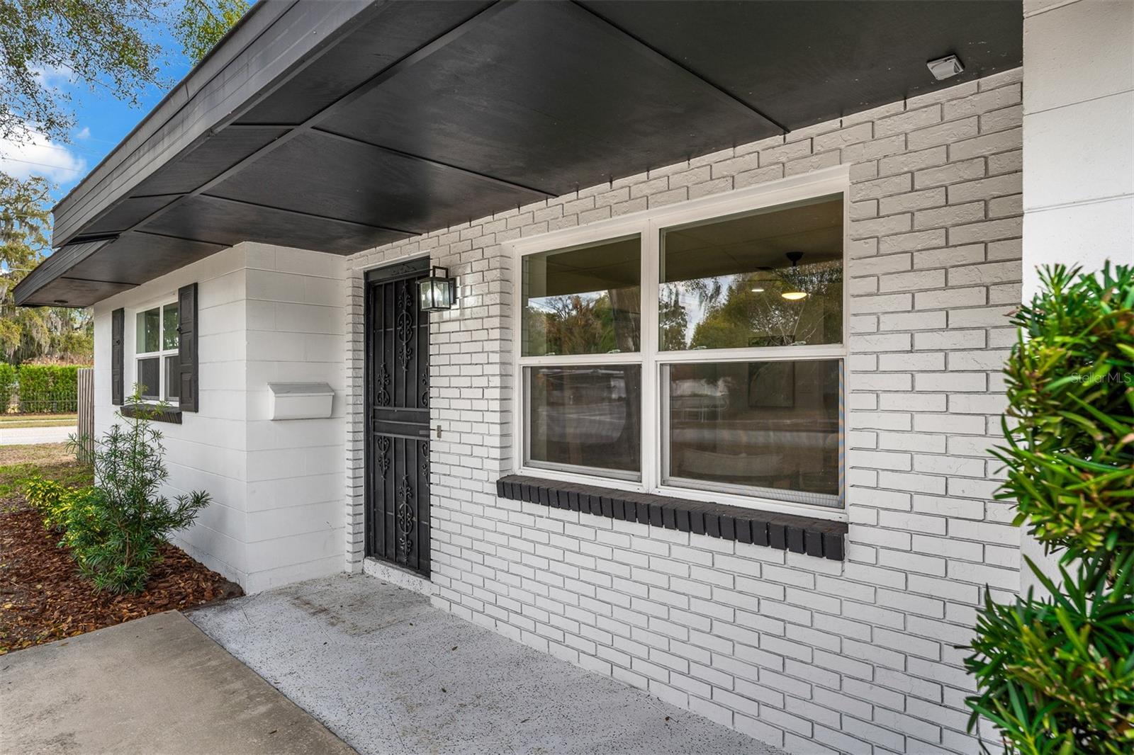 RENAE TERRACE - Residential