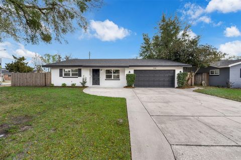 Photo of 3118 Clemwood Street, Orlando, FL 32803 (MLS # O6384413)