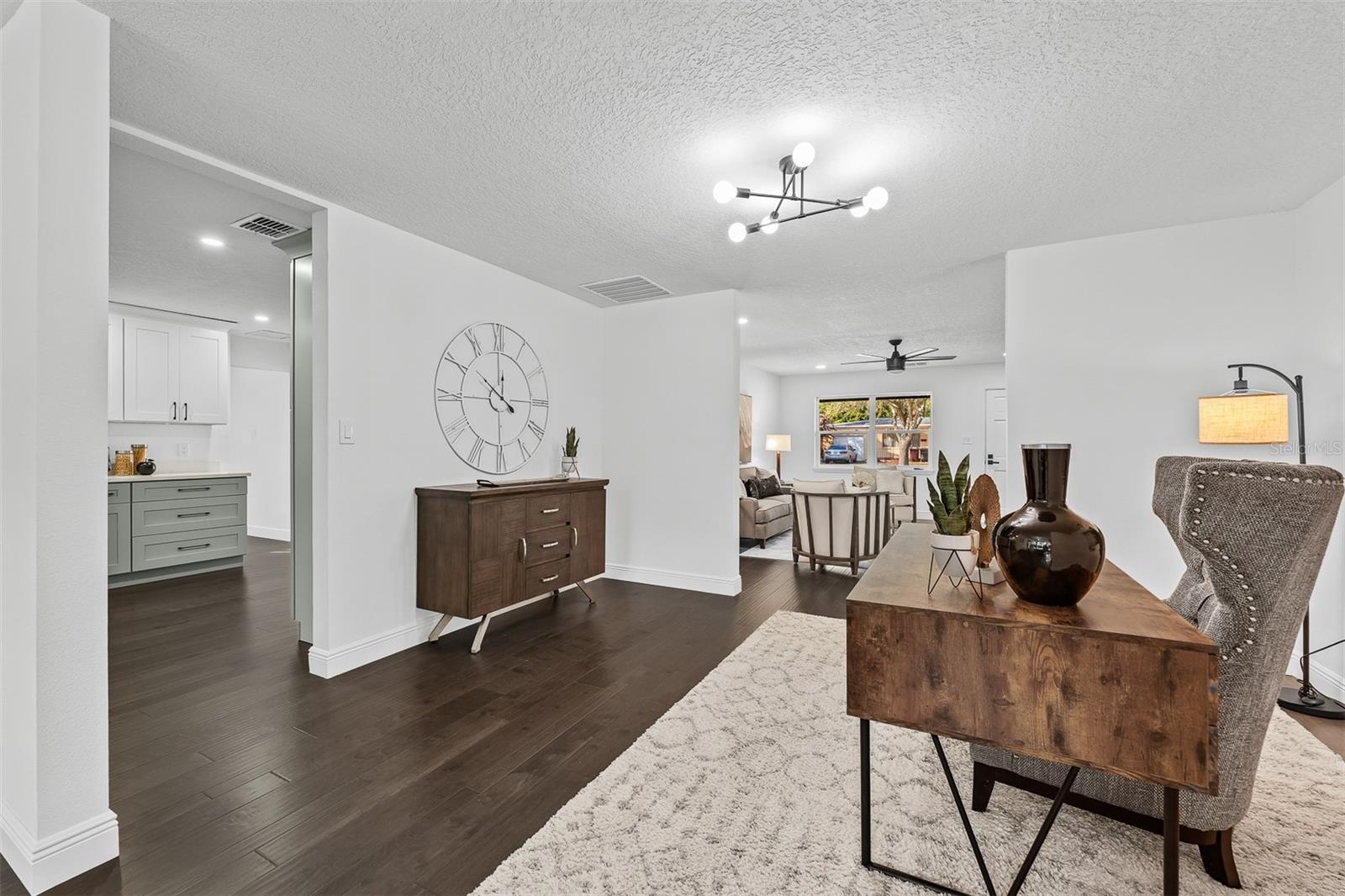 RENAE TERRACE - Residential