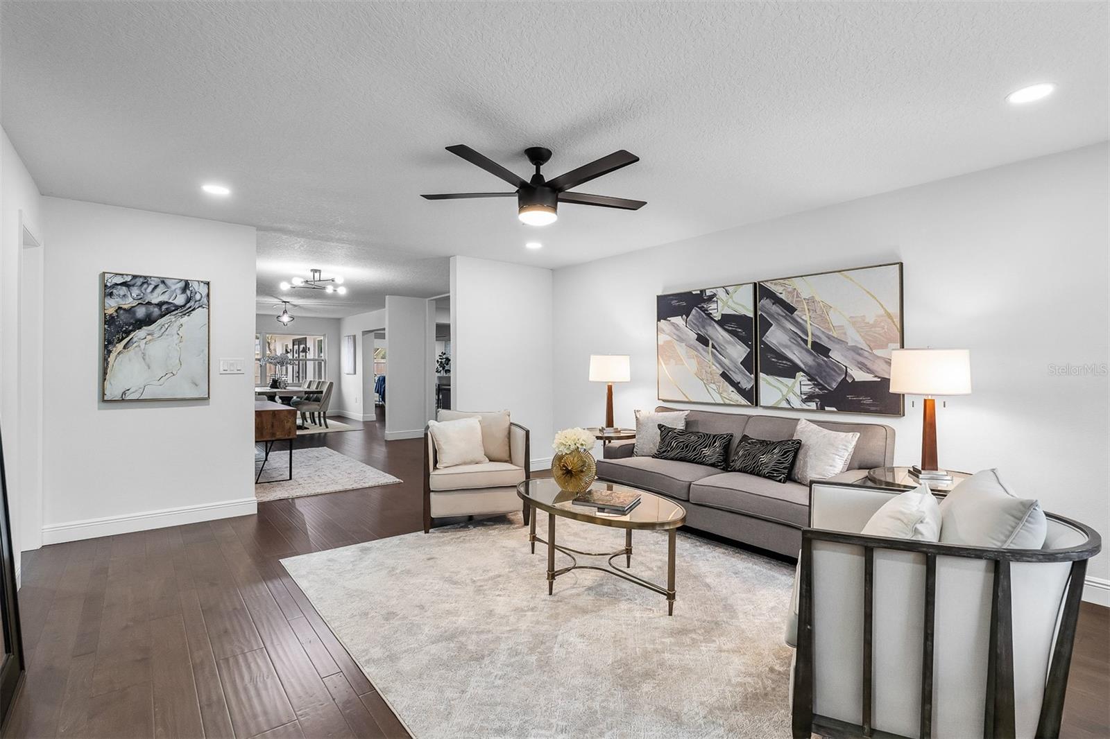 RENAE TERRACE - Residential