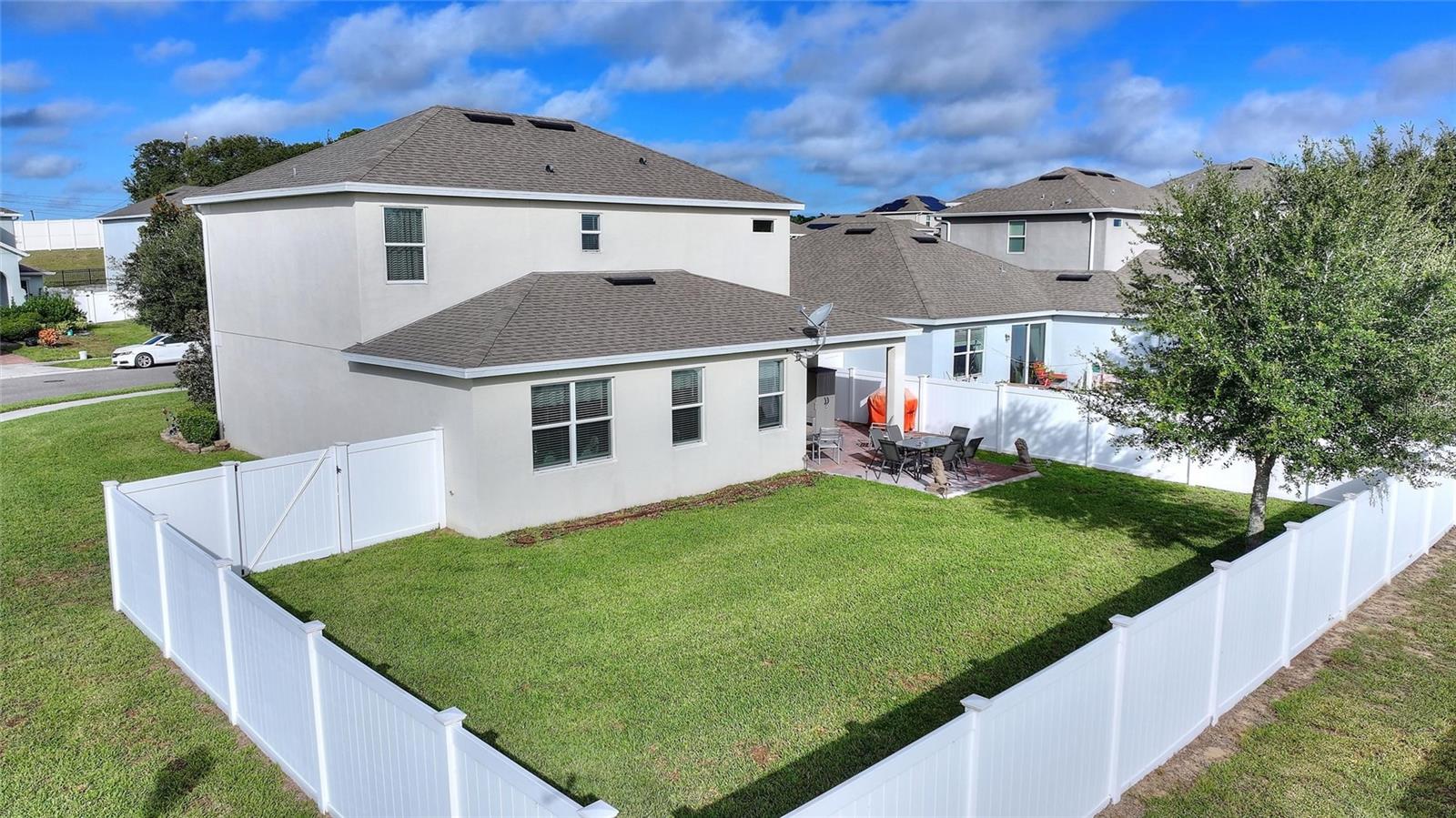 GOLDEN RDG - Residential