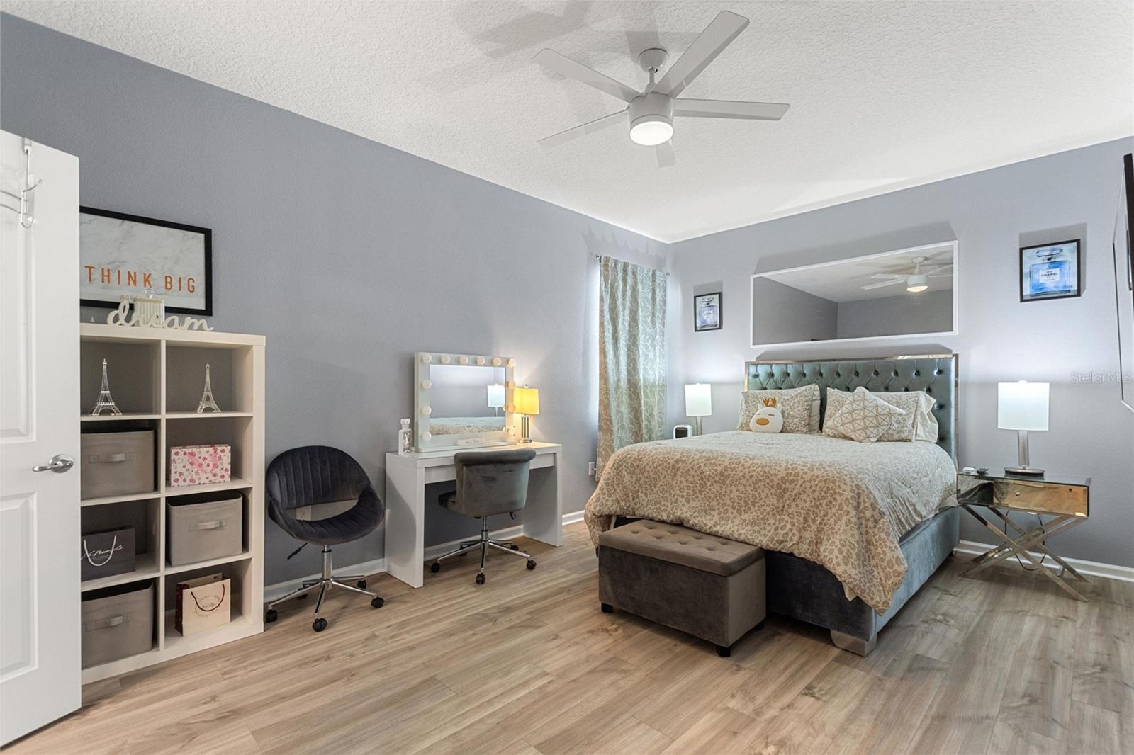 GOLDEN RDG - Residential