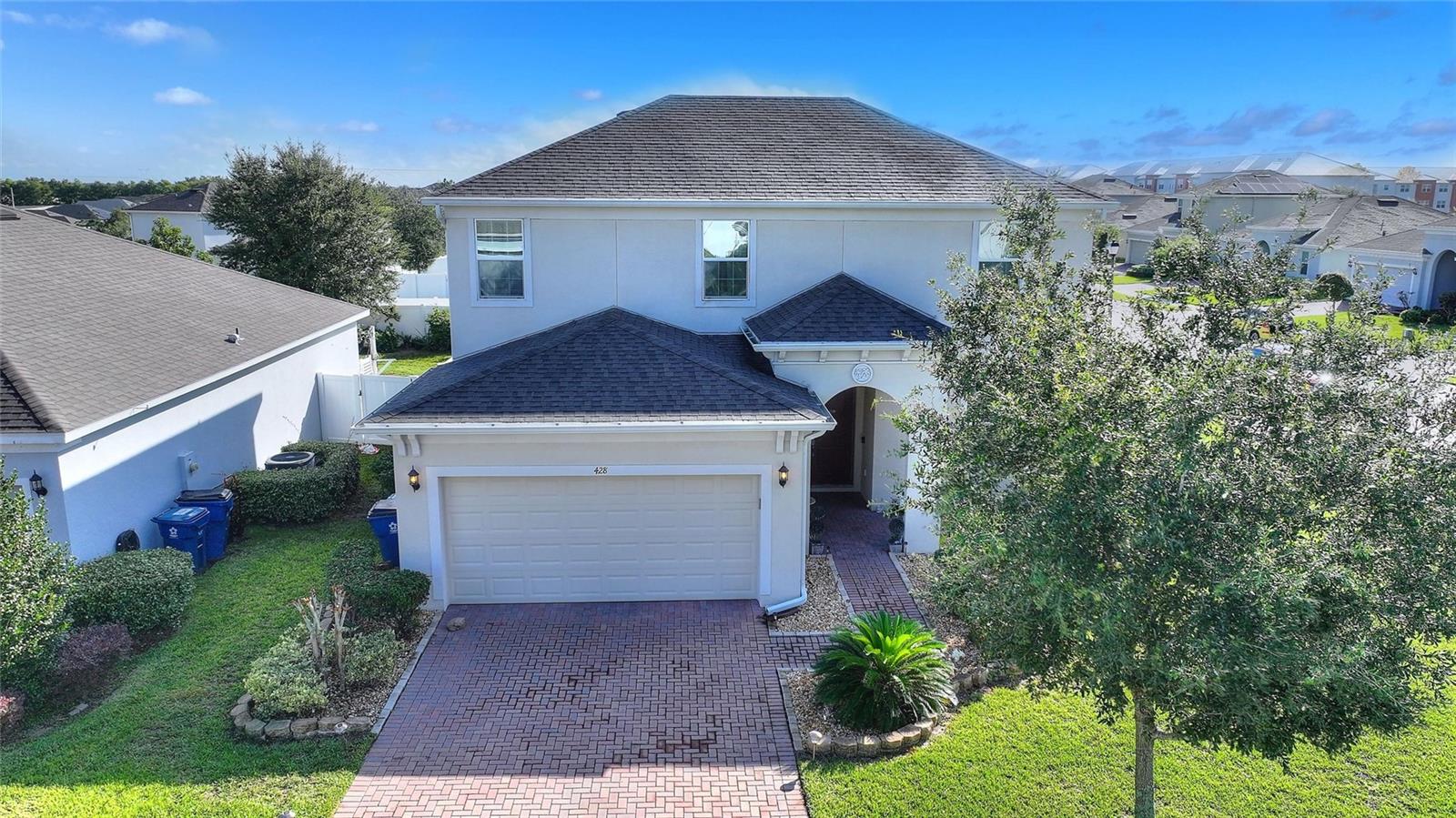 GOLDEN RDG - Residential