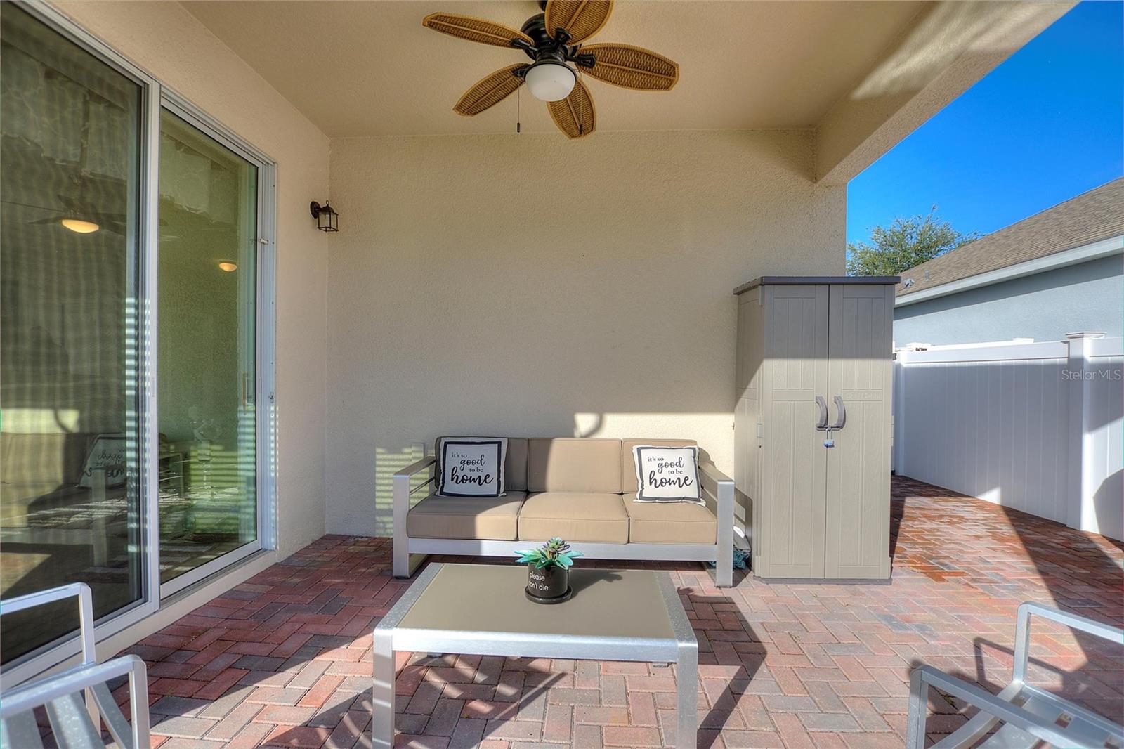 GOLDEN RDG - Residential